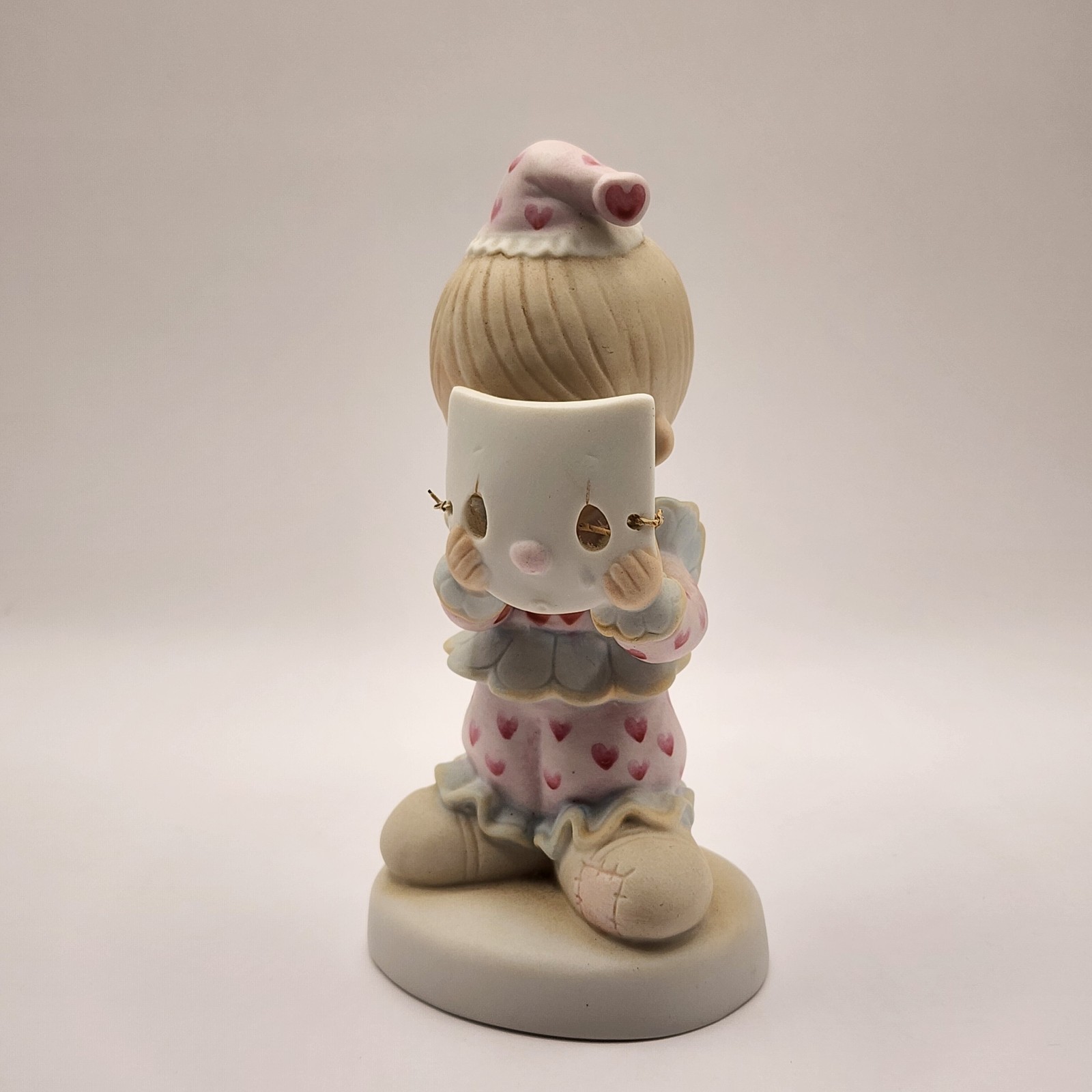 RARE ENESCO PRECIOUS MOMENTS PM-822. PUT ON A HAPPY FACE (1981) Fish Symbol