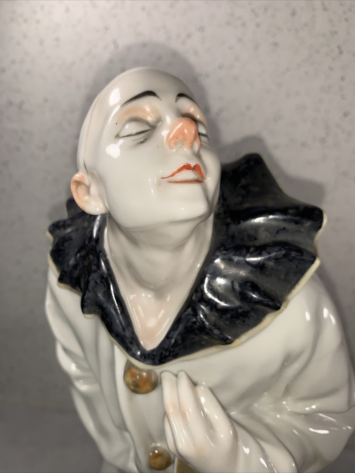 VINTAGE RARE KARL ENS PORCELAIN PIERROT CLOWN FIGURINE 1920S GERMANY 13.5 In.