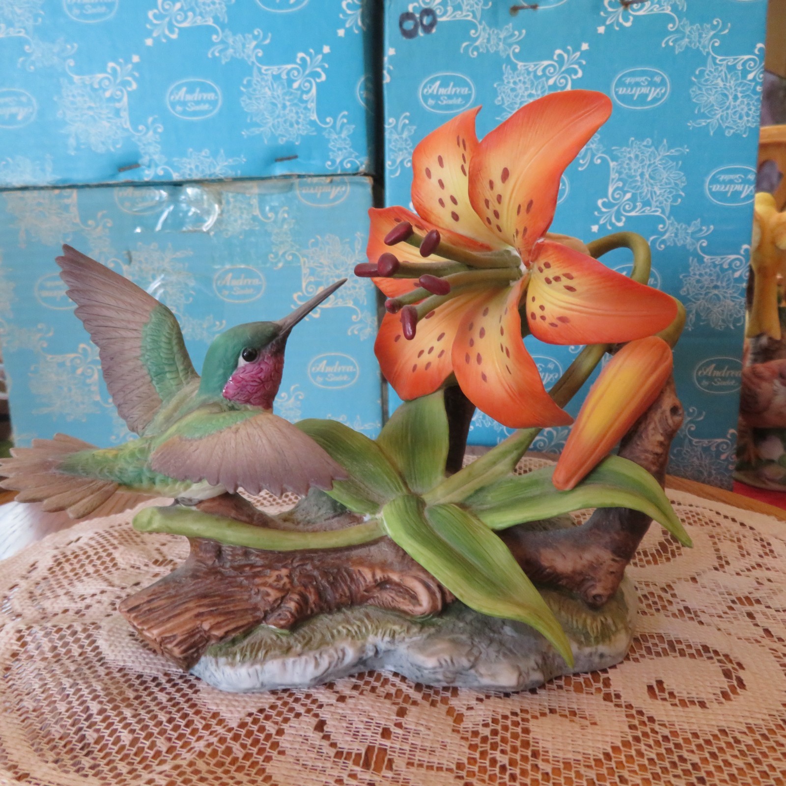 ANDREA BY SADEK HUMMINGBIRD with TIGER LILY #7793 MADE IN JAPAN (repaired) RARE