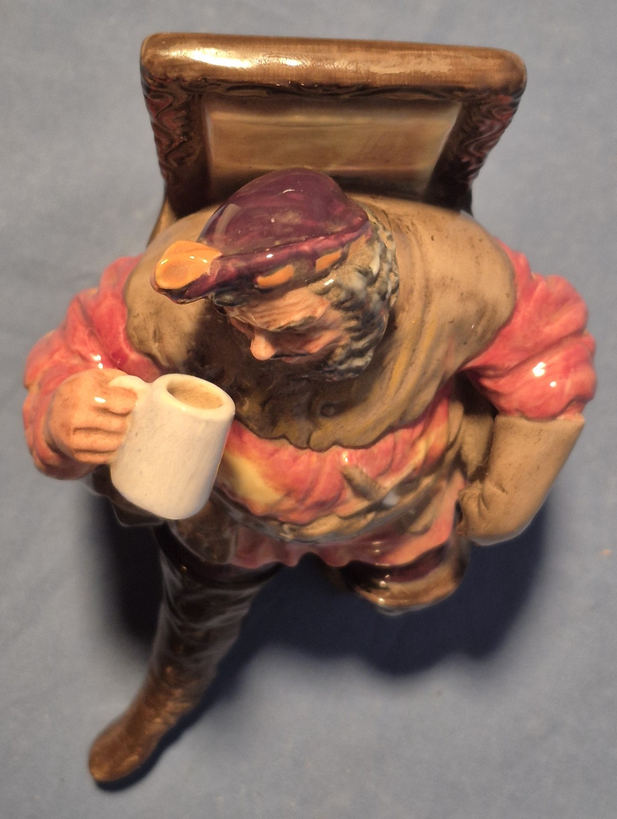 Royal Doulton Figurine The Foaming Quart, HN 2162, 5 1/2″ Tall