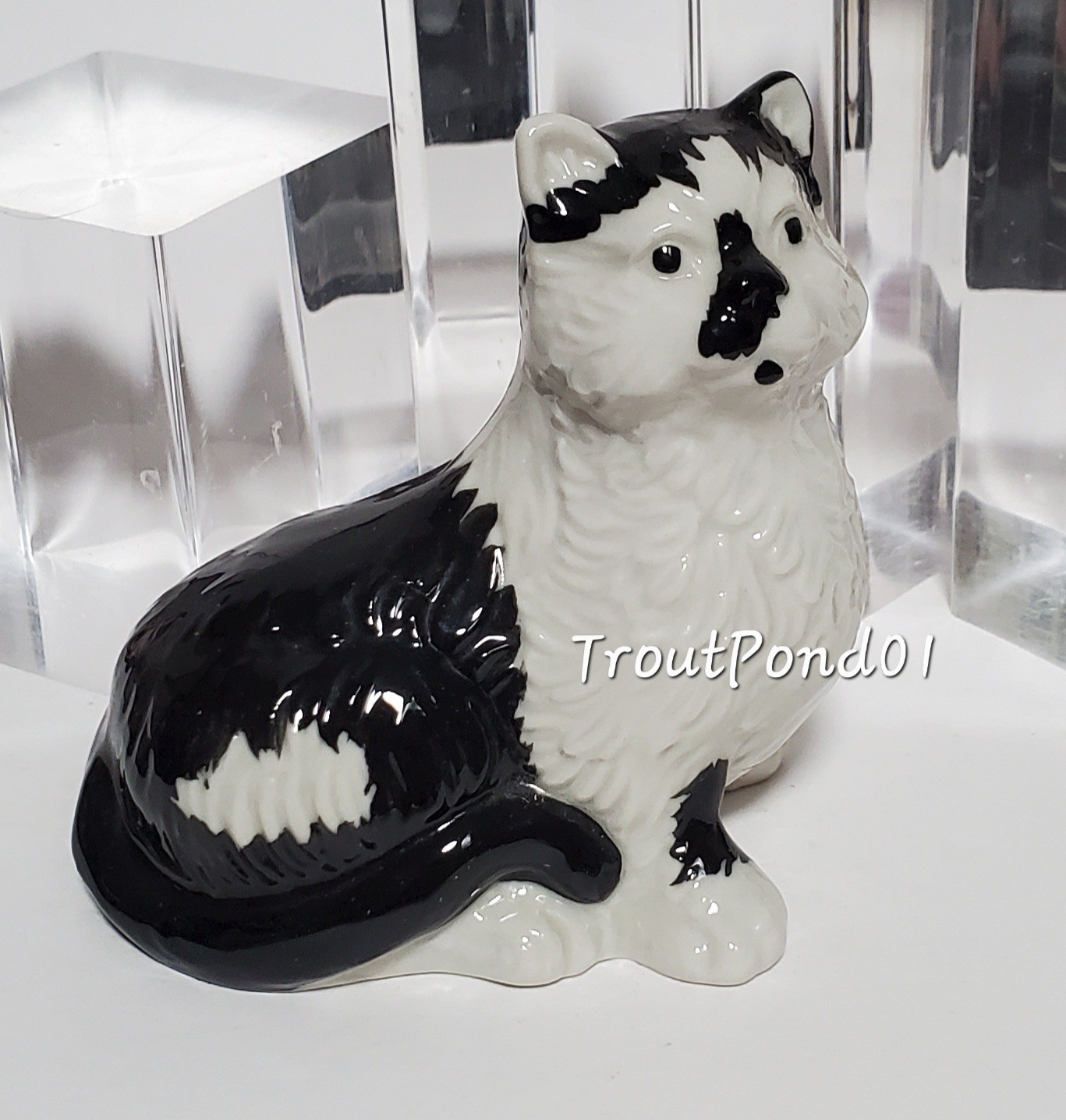 Wade Burslem Cat Kitten 1st Membership Piece 3in Blow Up 1994 Porcelain Figurine