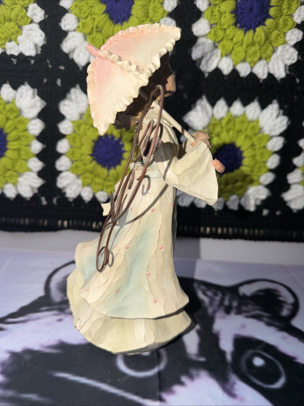 Vintage Angel Umbrella & Flowers Camisole 10” x 6” Lady Statue Figure #49361