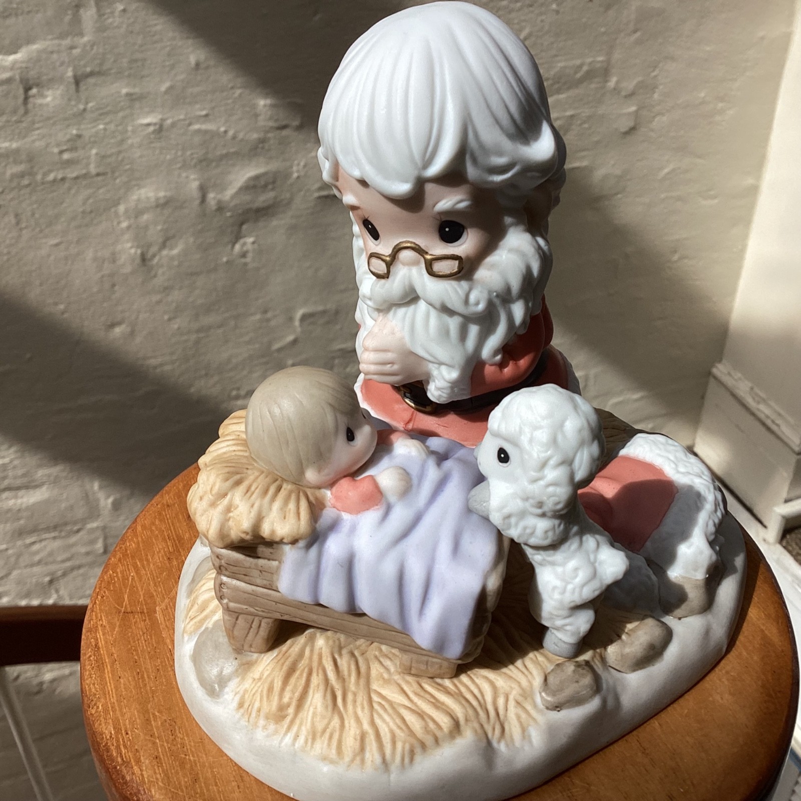 Precious Moments HOW GREAT THOU ART ~ Santa at Manger Baby Jesus 111008 NIB