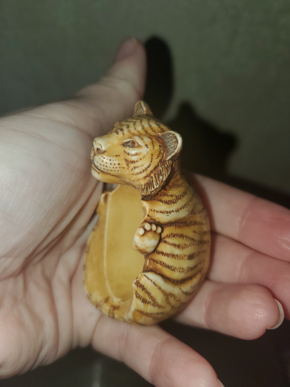 Vintage 1993 Harmony Kingdom “OF THE SAME STRIPE” Tigers Trinket Box Figurine