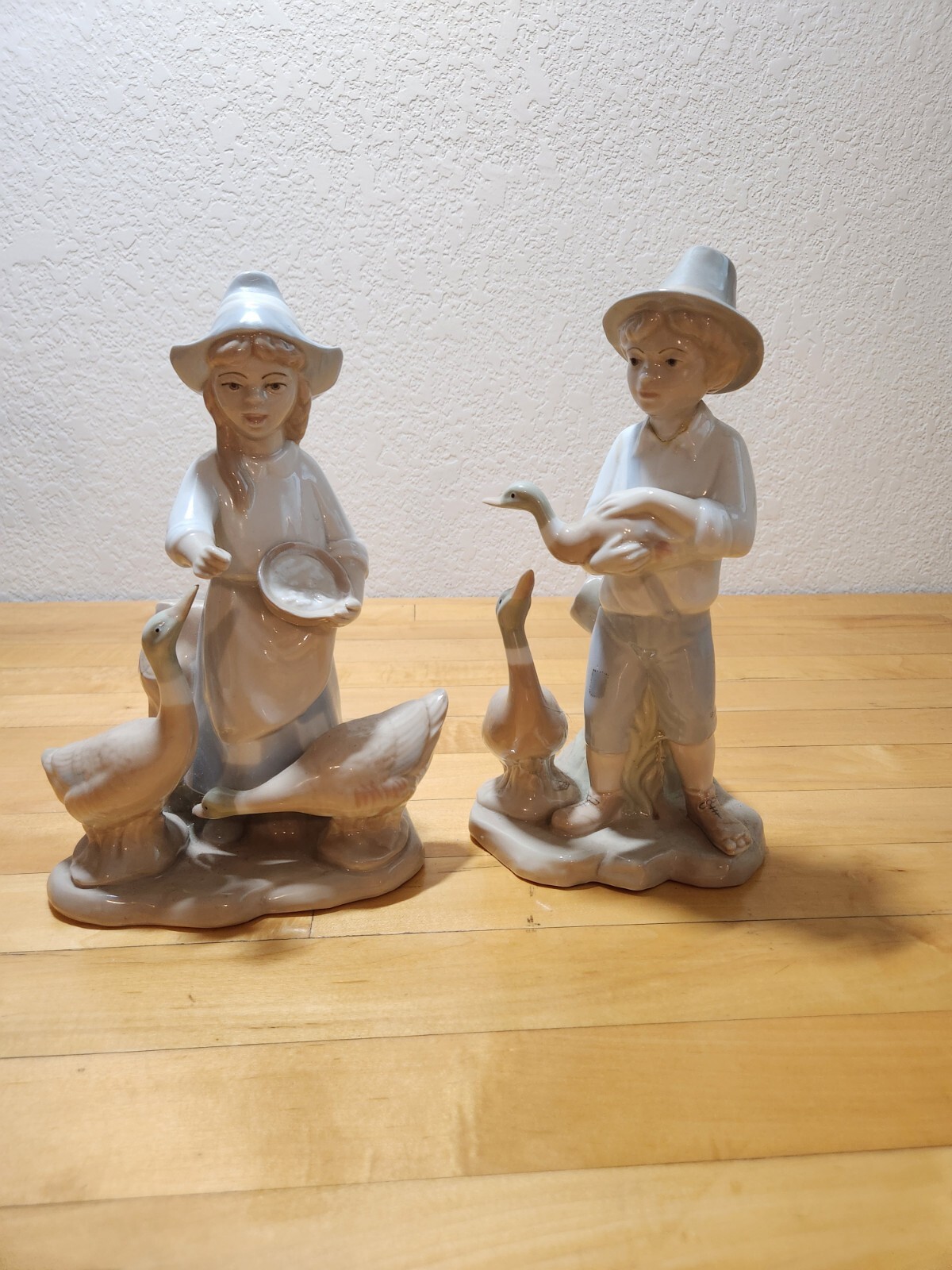 Tengra Spain Porcelain Figurine Set Boy and Girl with Geese Vintage Glossy 2pc