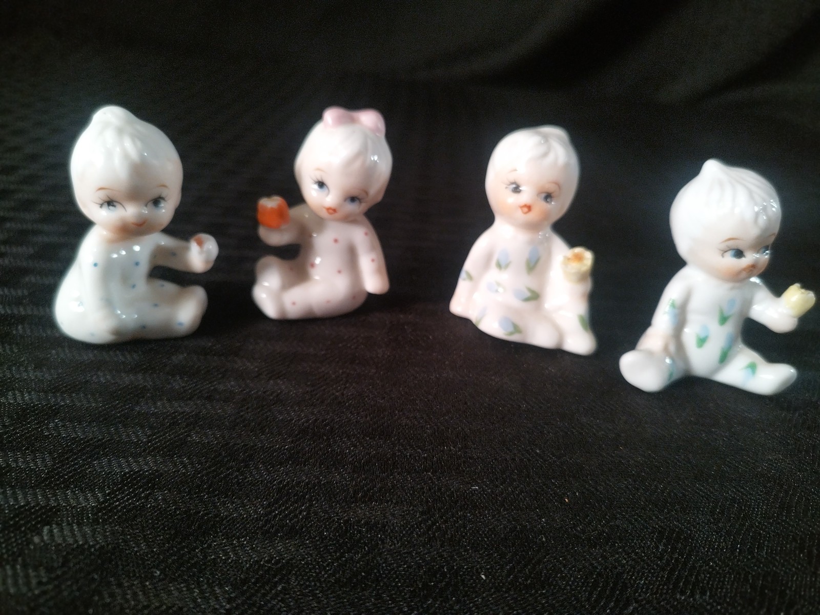 FOUR Mid-century Bone China Boy & Girl Babies In Pajamas Figurines Flowers 2″