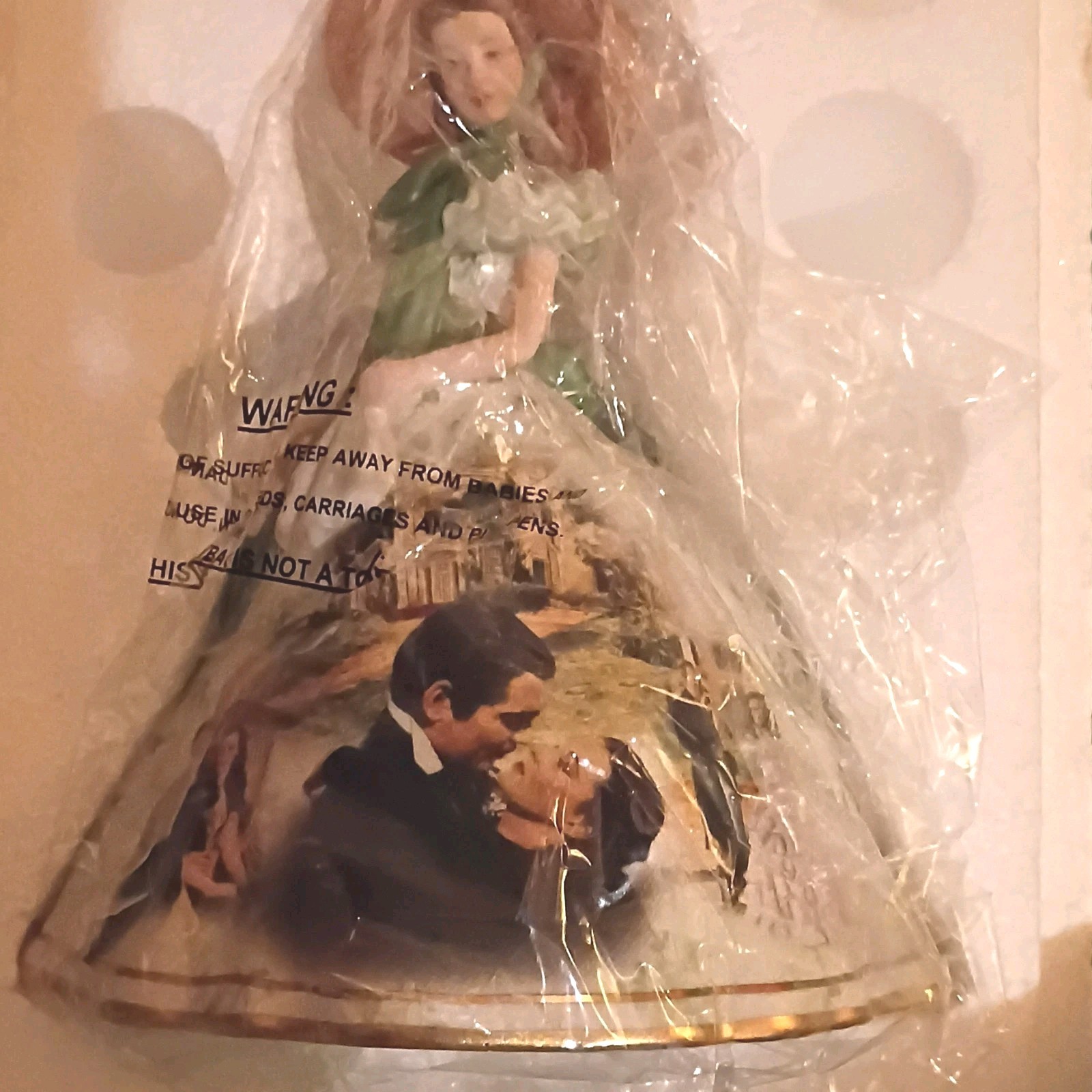 Bradford Editions Scarlett O’Hara Picnic Dress Porcelain Figurine COA 2004