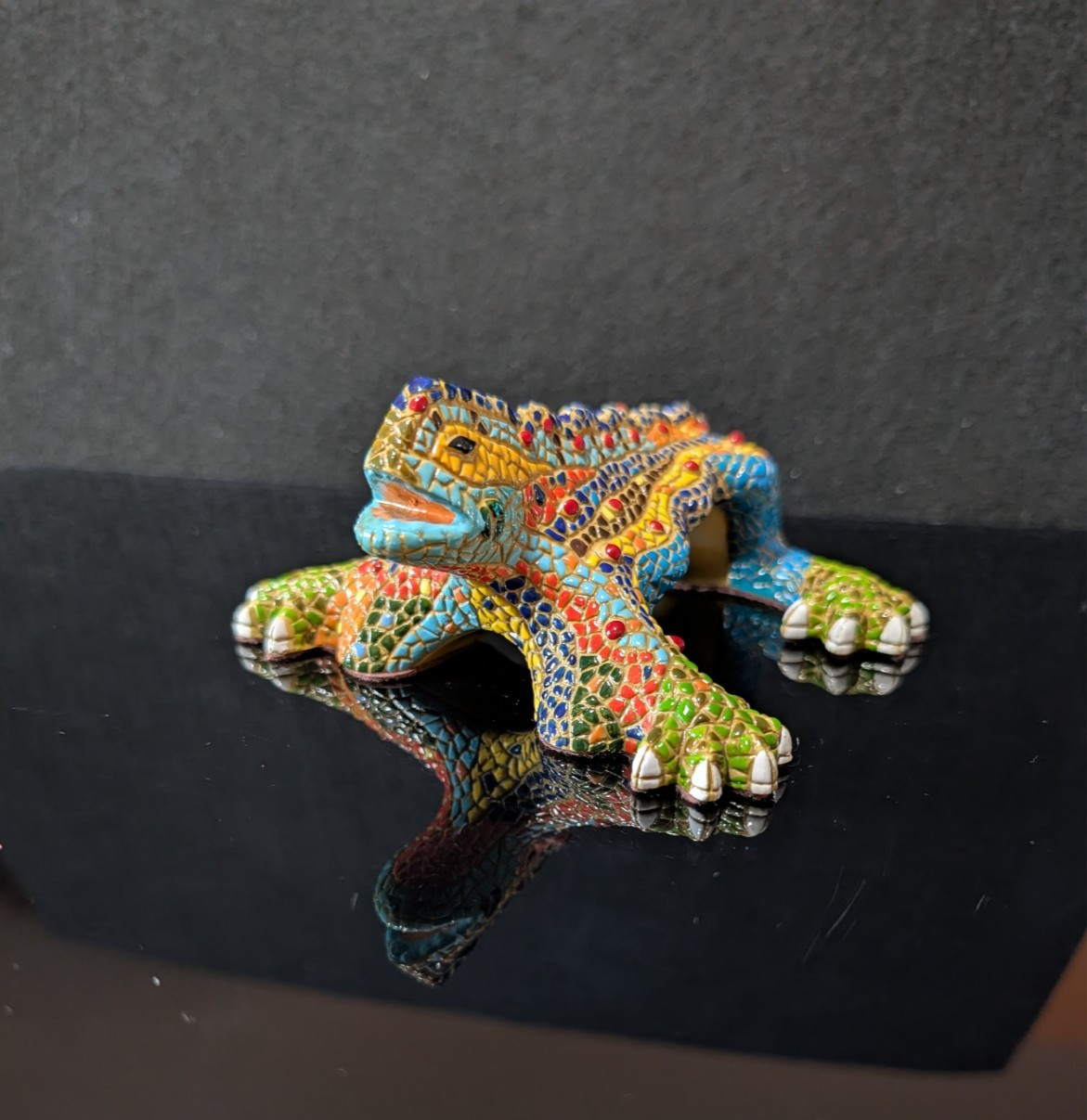 Vintage Gaudi Style EL DRAC Mosaic Salamander Hand Painted Ceramic Figurine, 5″