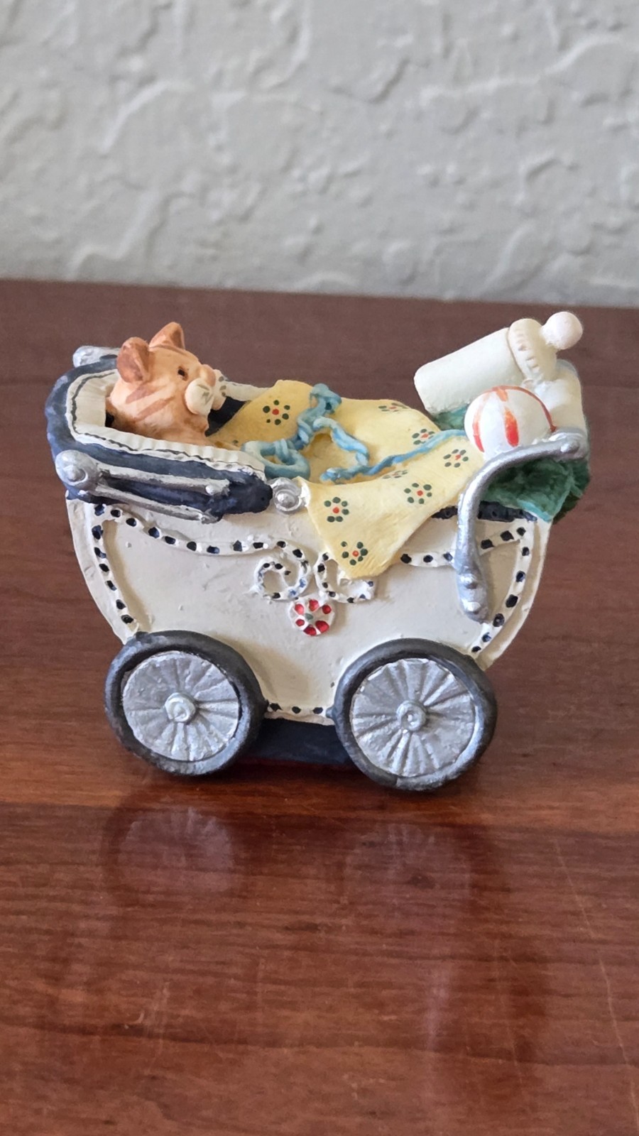 Pennywhistle Lane “Afternoon Stroll” Hand-Painted Resin Enesco