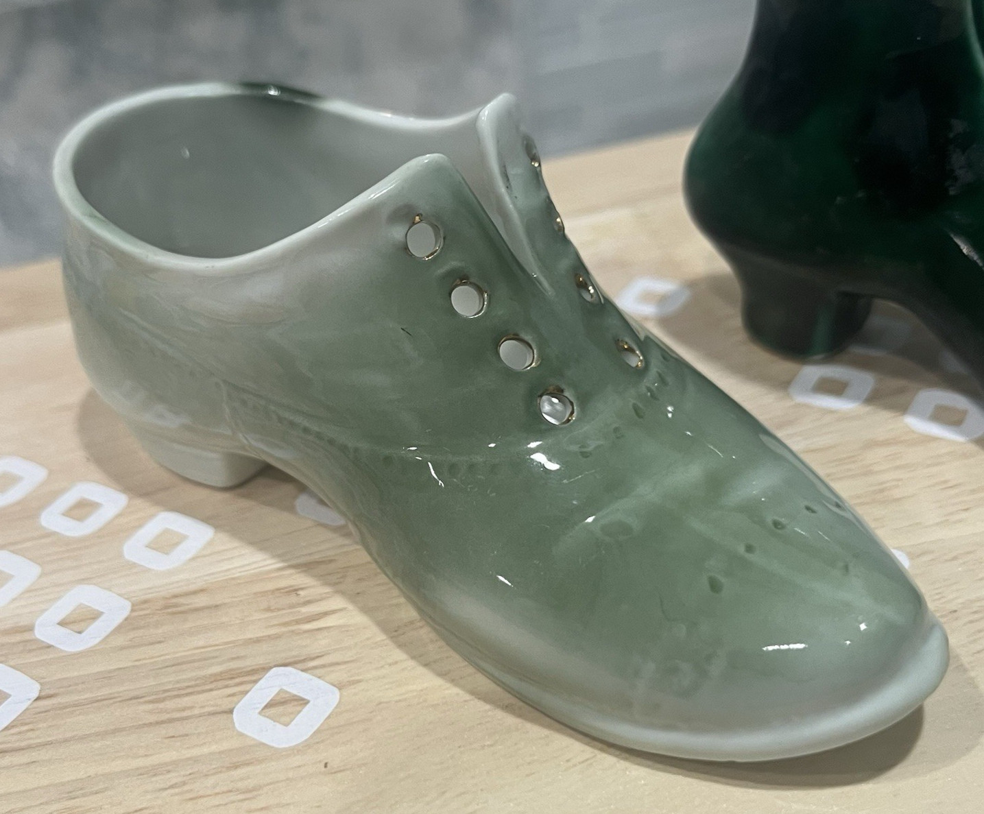 Lot of 3 Vintage Decor Pottery Ceramic Shoes- Green – Boot/Elf/Cobbler -L@@K!