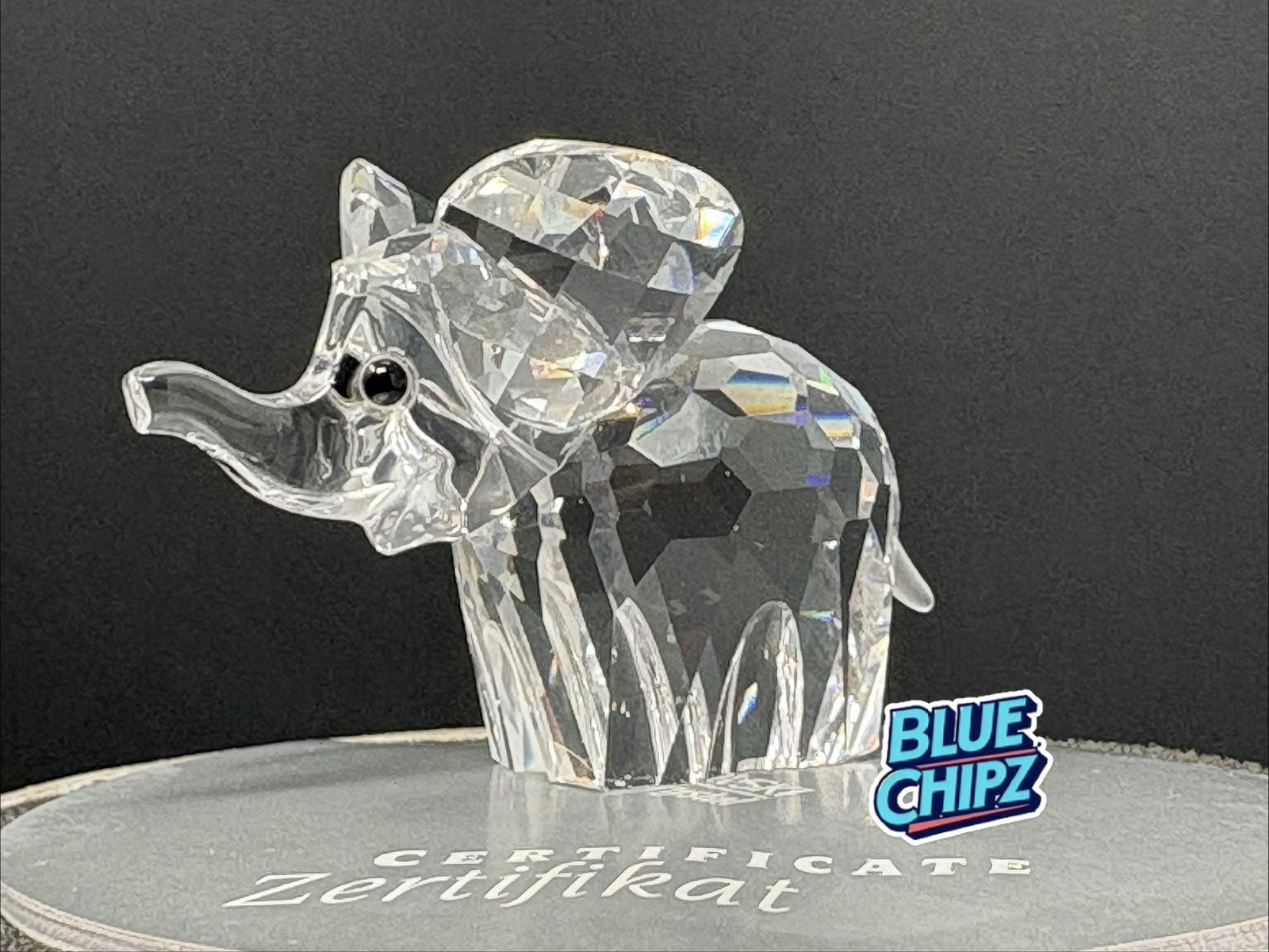 Swarovski Crystal Elephant (7640 NR 040 000) Frosted Tail Retired With Box