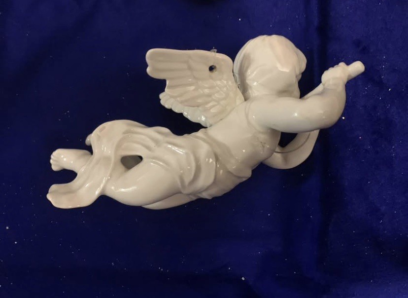 Angels 3 Fine White Porcelain Frolicking Musical Figurines