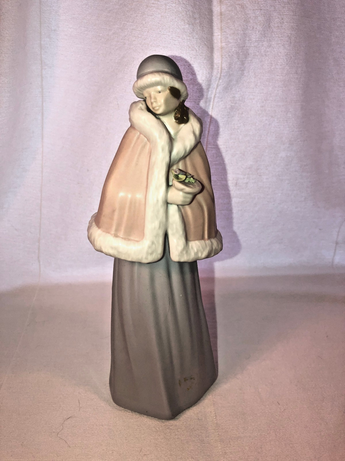 Marco Iner Female Figurine 8.5 Inches Spain