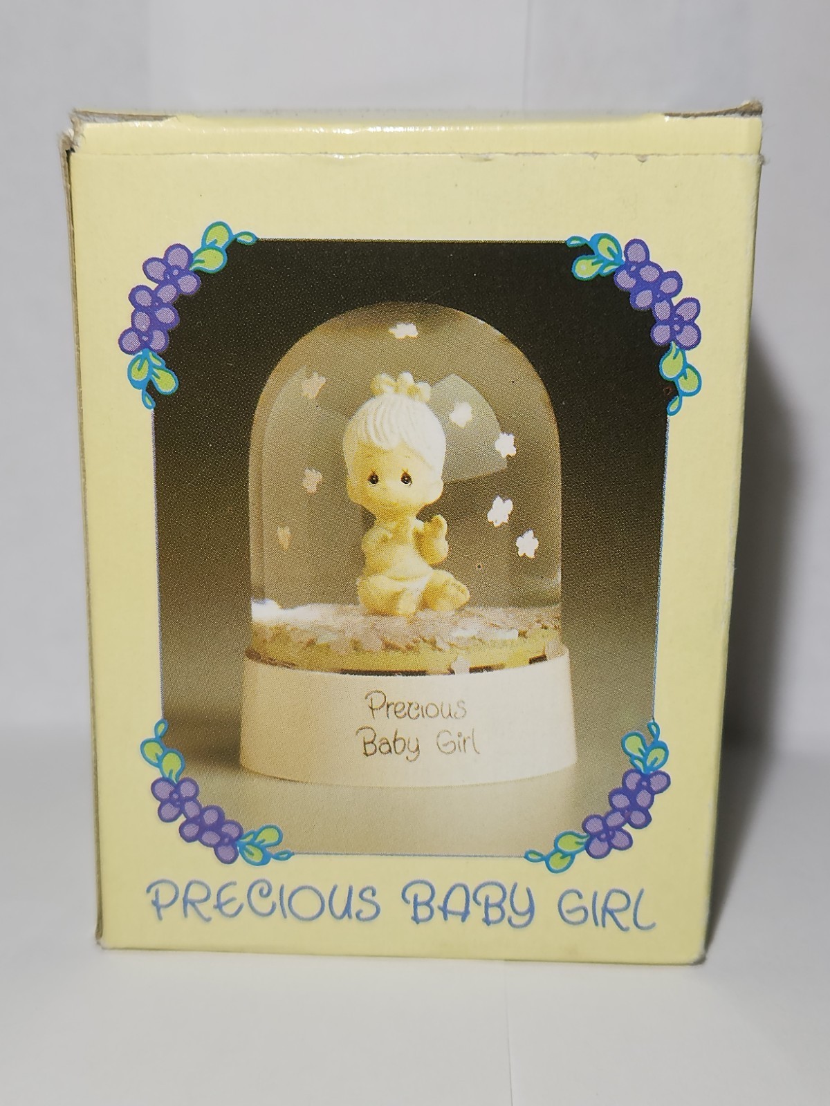 Precious Moments Perfect Baby Girl Mini Water Dome Vintage 1985 550434