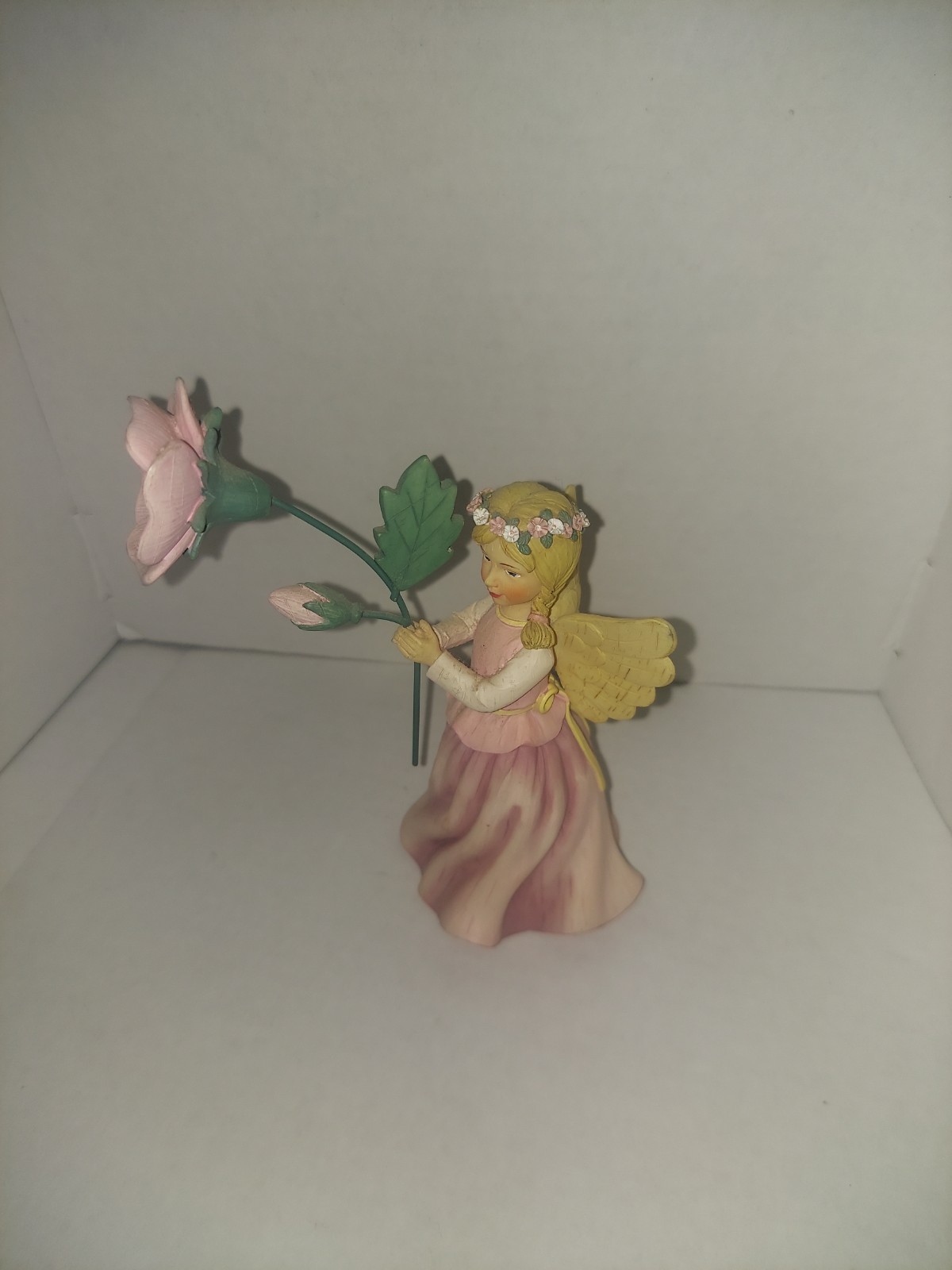 Kathy Killip 2001 “Wildflower Angels” Demdaco Wild Roses for Happiness Figurine