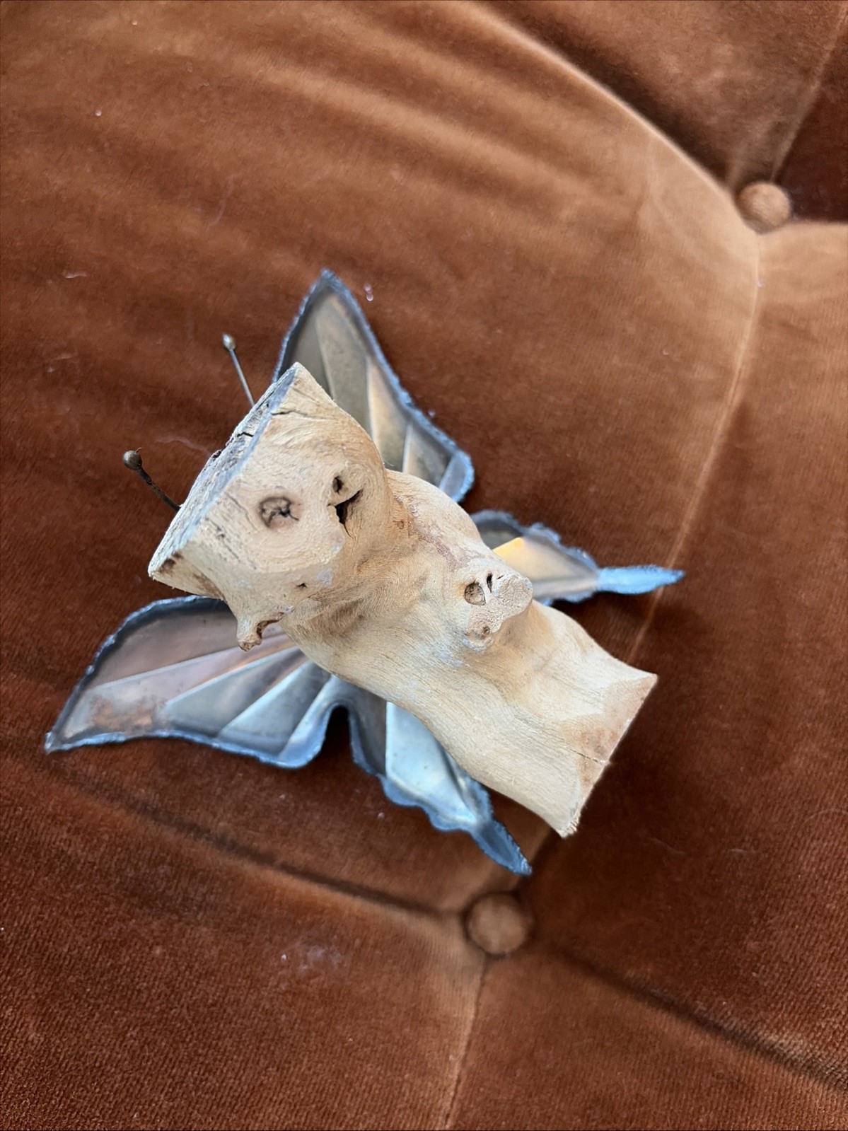 BEAUTIFUL VINTAGE BUTTERFLY METAL SCULPTURE ON DRIFT WOOD BASE