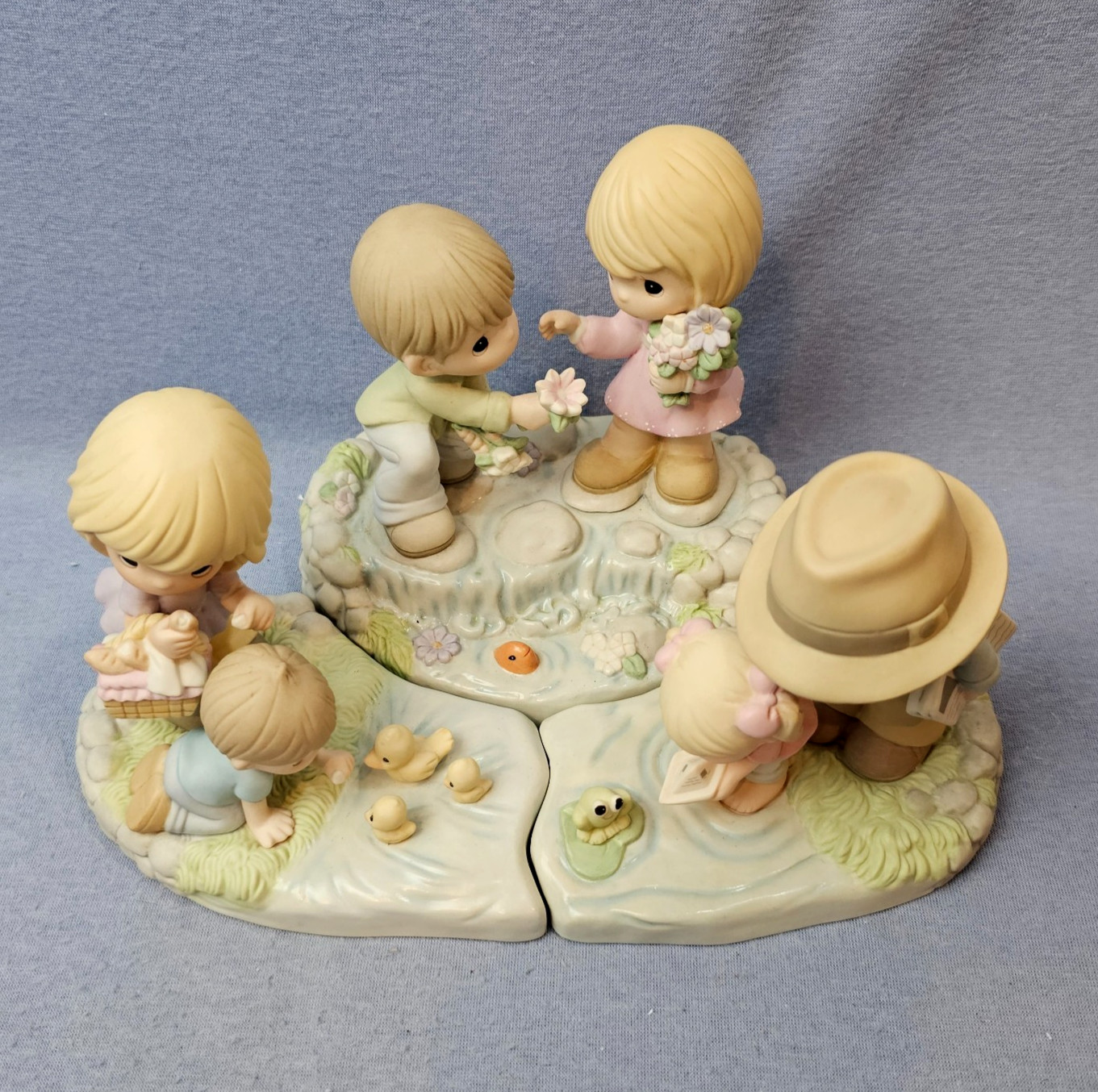 Precious Moments 2014 Collectors Club Loving Starts With You & Me Complete 3 pc