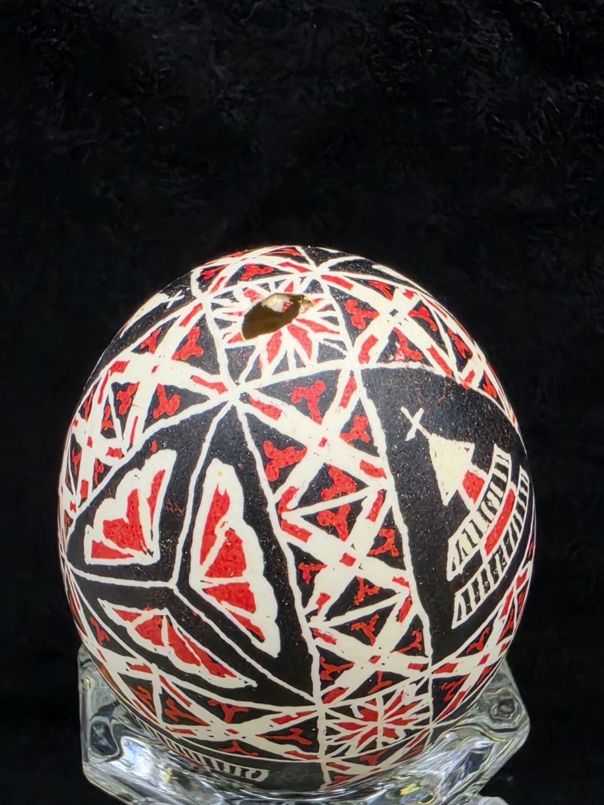 Vintage Handpainted Real Egg Shell Decorative Egg Ukrainian Pysanka.