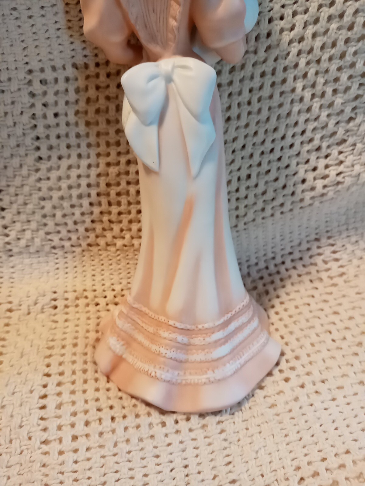 EHW Enterprises,Inc. Mother &New Born Musical Fig.By San Francisco Music Box Co.