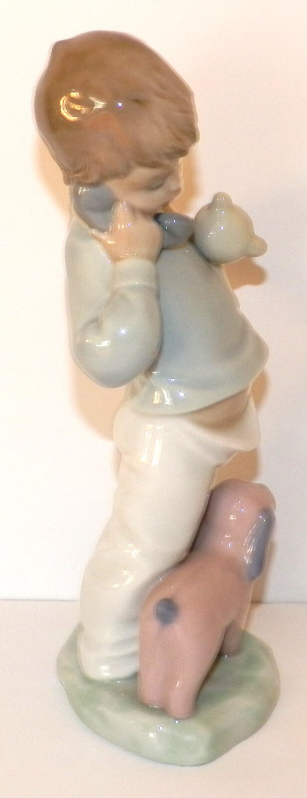 NAO LLADRO #1044 “Hello Mommy” Little Boy on Phone Glossy Figurine, 1987