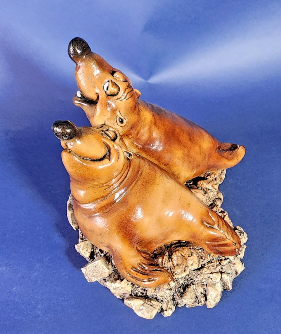 2006 John Raya Designs Beasties of the Kingdom 2 Sea Lions in Love Sculpture