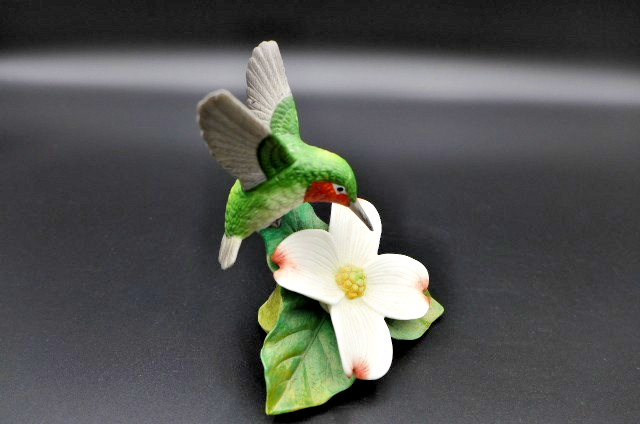 Vintage Andrea By Sadek Hummingbird On White Dogwood Flower Hand Painted #8874