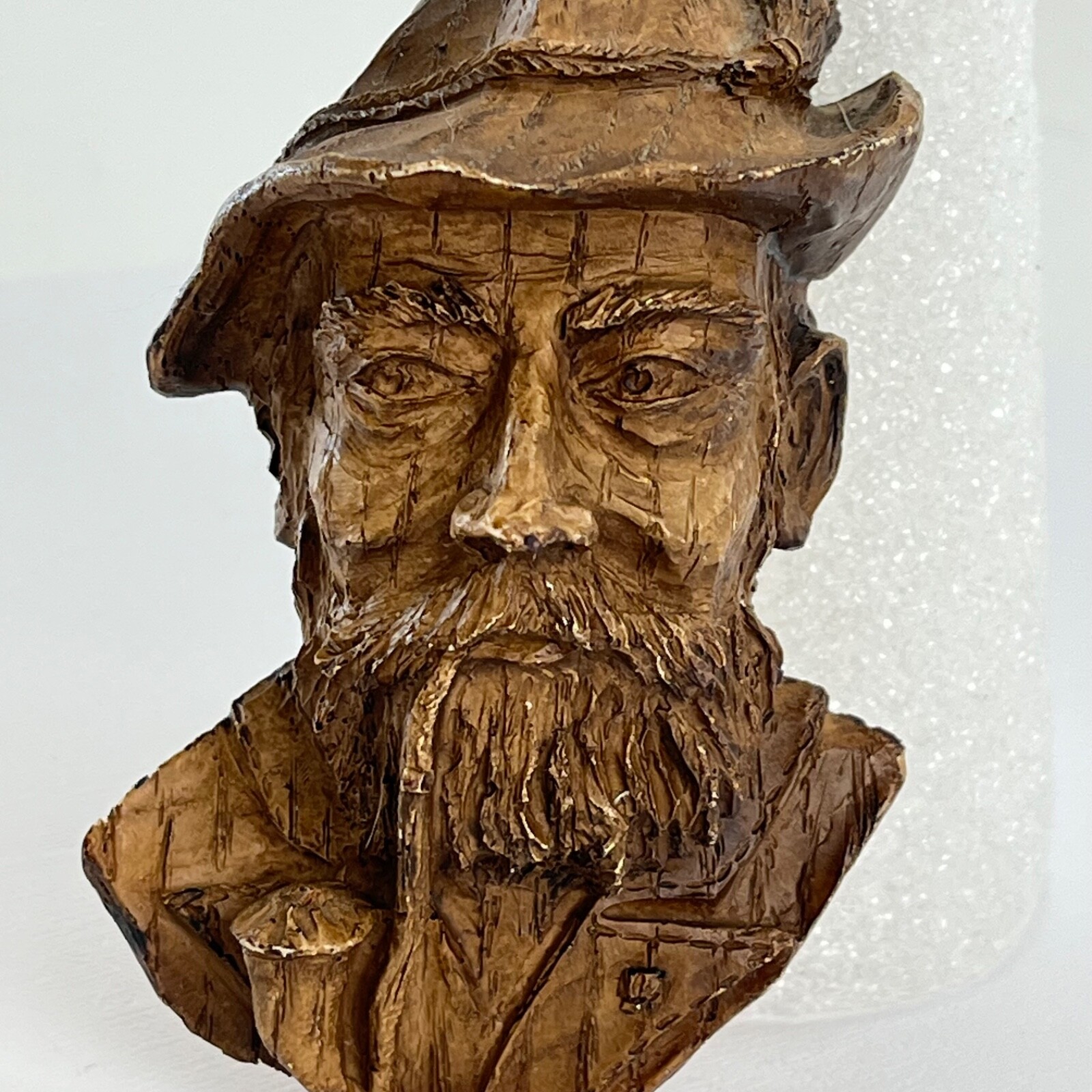 Old Man Smoking Pipe Small Cast Resin Black Forest Souvenir Wall Mount Sculpture