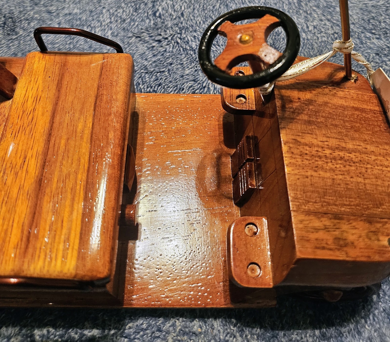Wooden Golf Cart NEW Missing Canopy. Main pic is NOT one being sold.