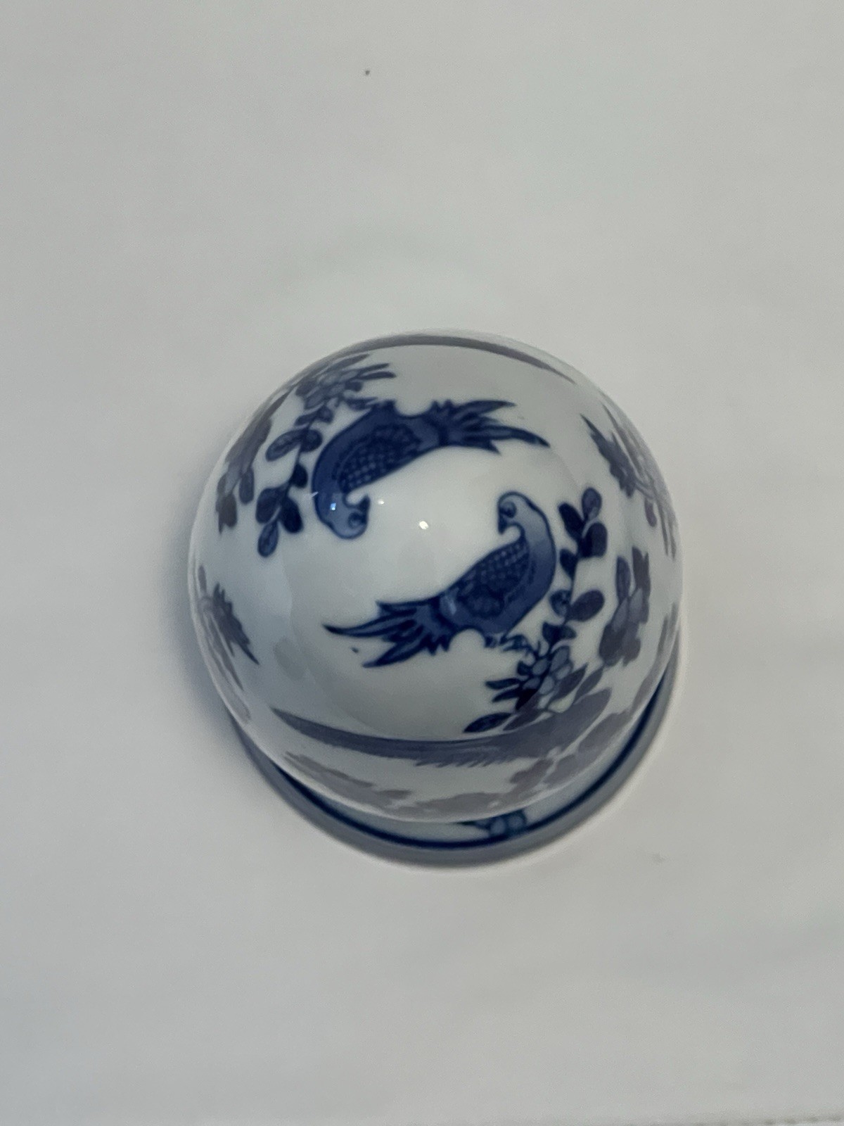 Vintage Ceramic Hand painted Floral Blue And White Chinoiserie Decorative Egg
