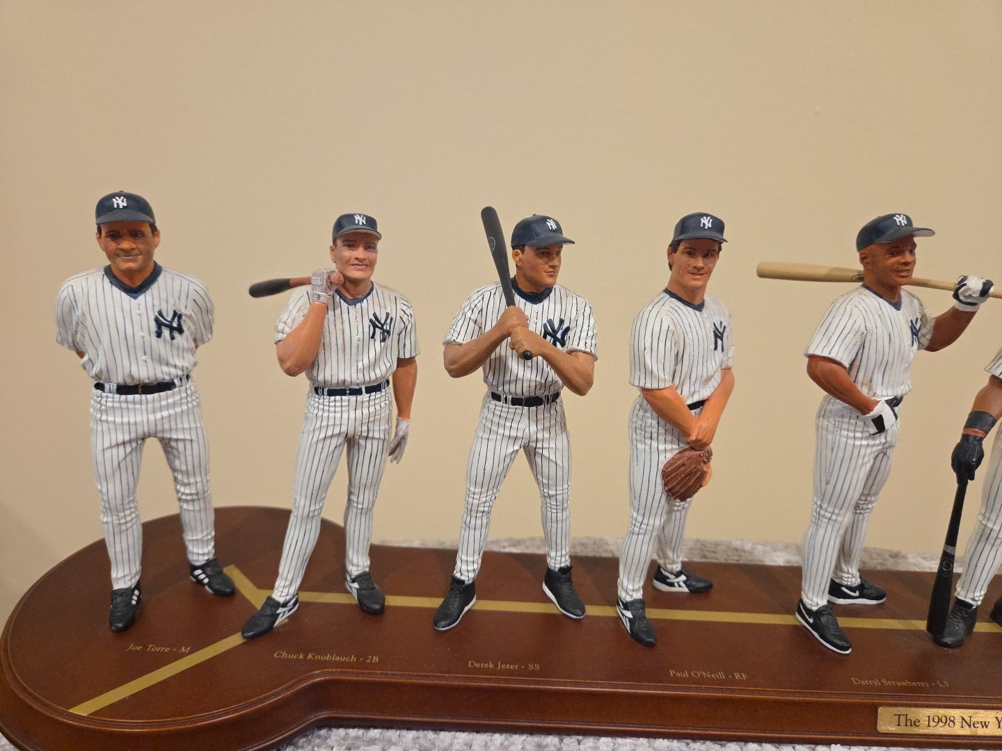 DANBURY MINT 1998 NEW YORK YANKEES TEAM LINE UP 10 FIGURE SET COLLECTIBLE VNTAGE