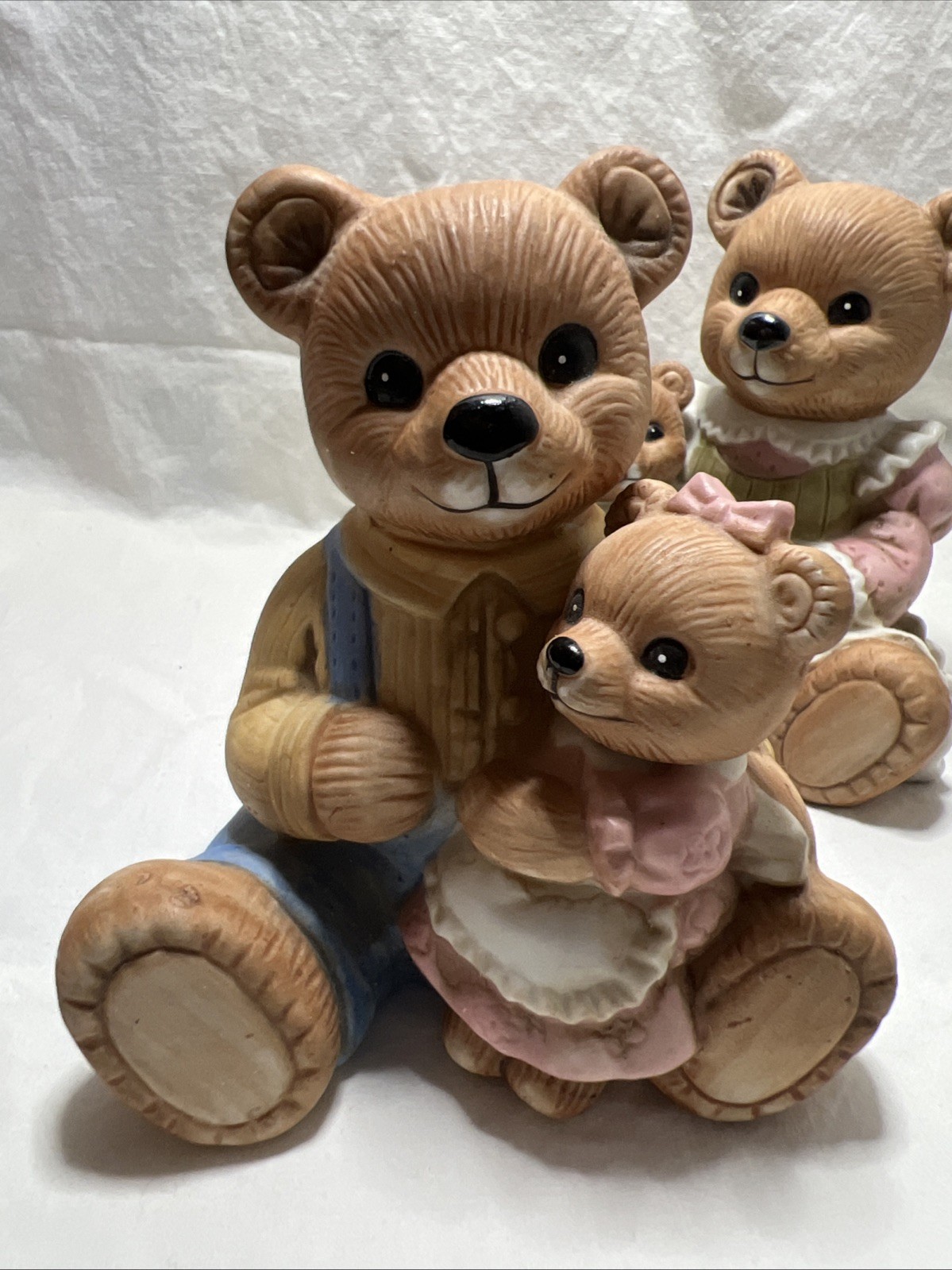 Vintage Homco Family Mother Father Mama Papa Bear with Girl & Boy Cub Kids #1444