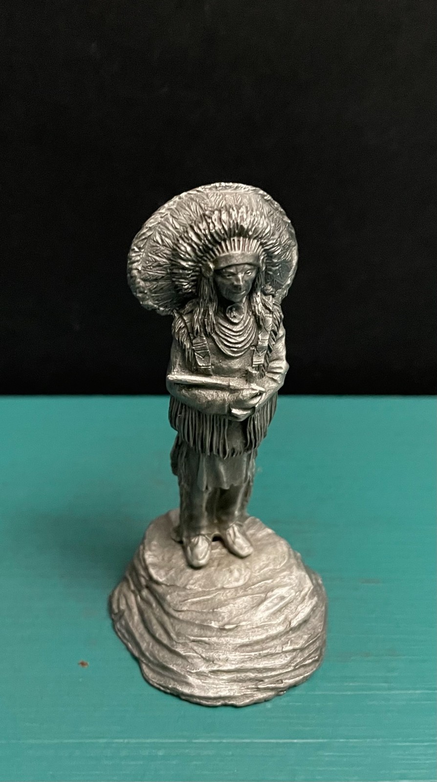 Valiant Studio Diamond Jubilee Pewter Native American Indian Chief Pipe Figurine