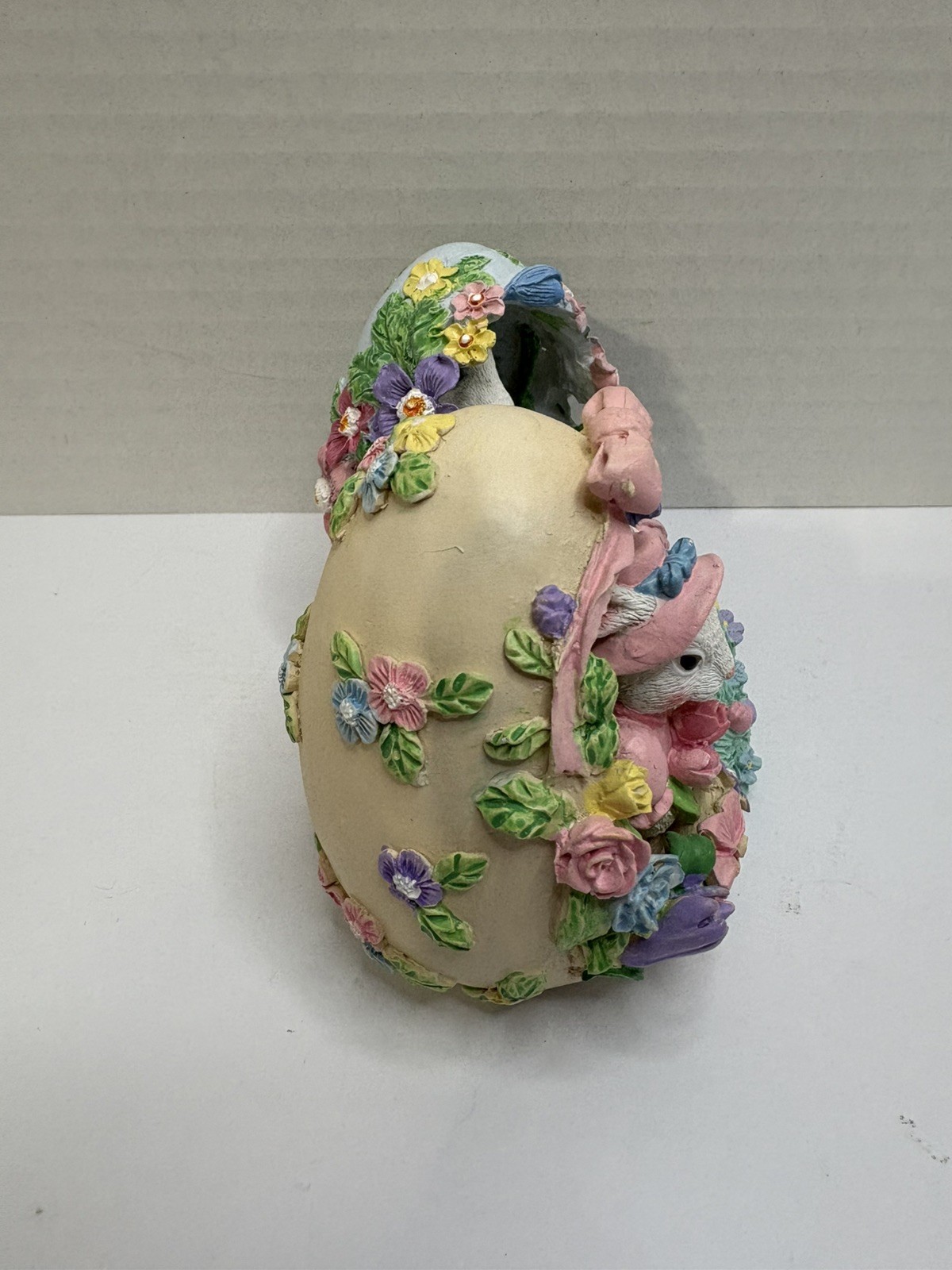 Two Diorama Eggs , Deco Resin Eggs, Rabbit, Family With Separate Grass Stand