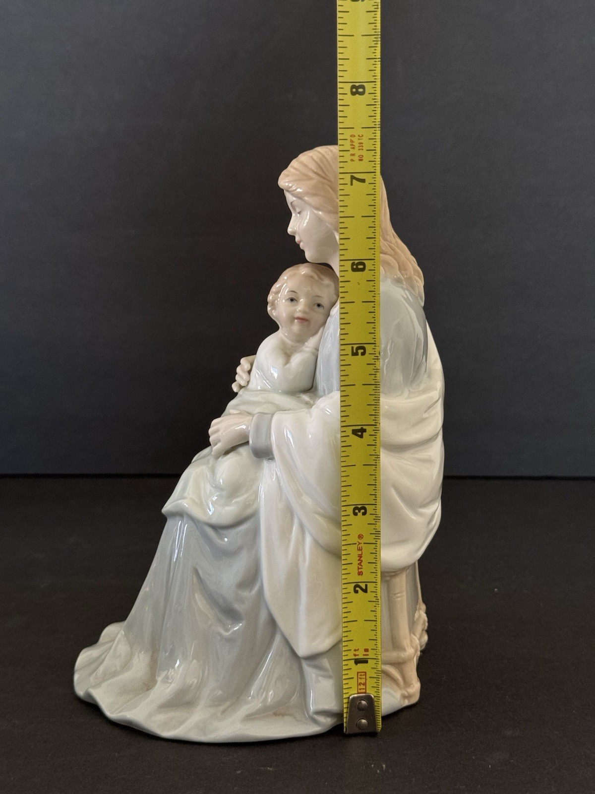 Porcelain Mother and Child Figurine Homco 8809 Taiwan Soft Blues Vintage 7.5”