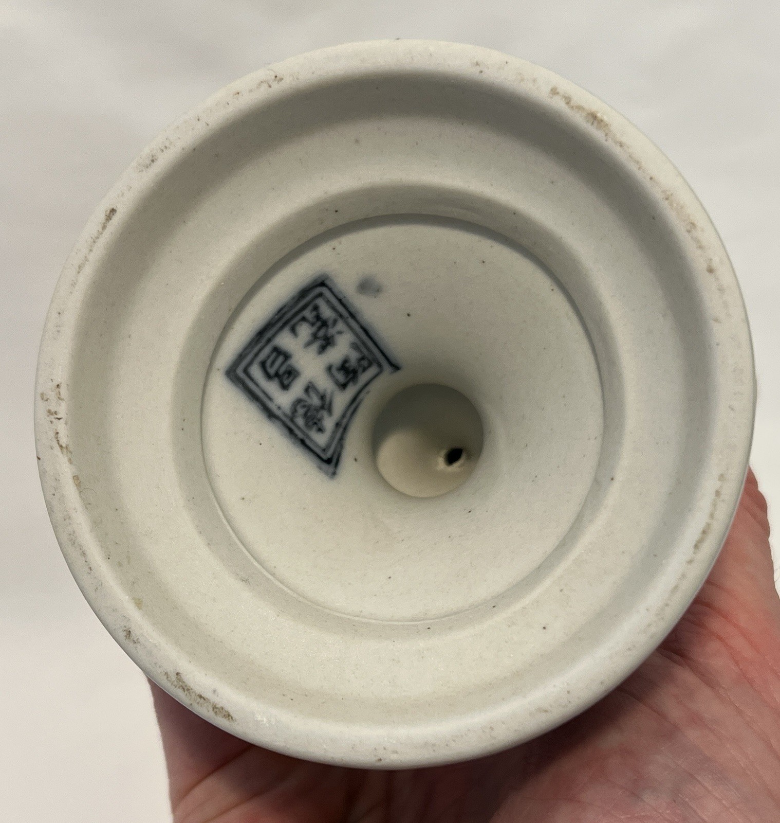 Vintage Ceramic Hand painted Floral Blue And White Chinoiserie Decorative Egg