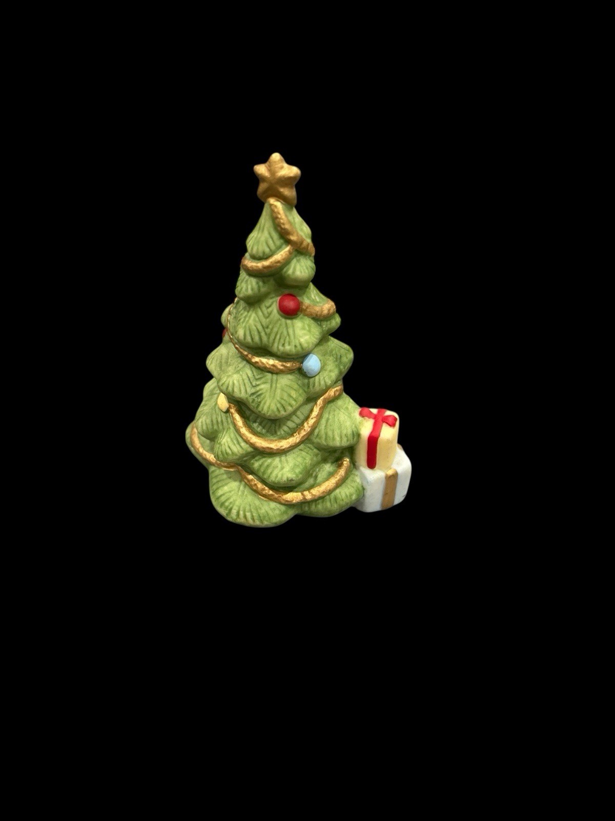 Homco Porcelain Christmas Tree Figurine from Bear Family #5302 3.5″ Vintage