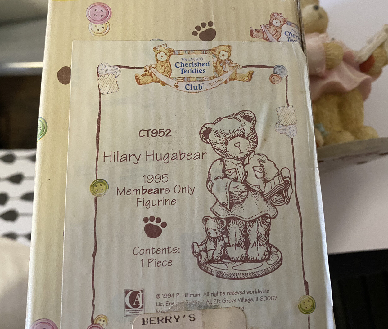 Hilary Hugabear 1995 Members Cherished Teddies 3.75” P. Hillman Figurine In Box