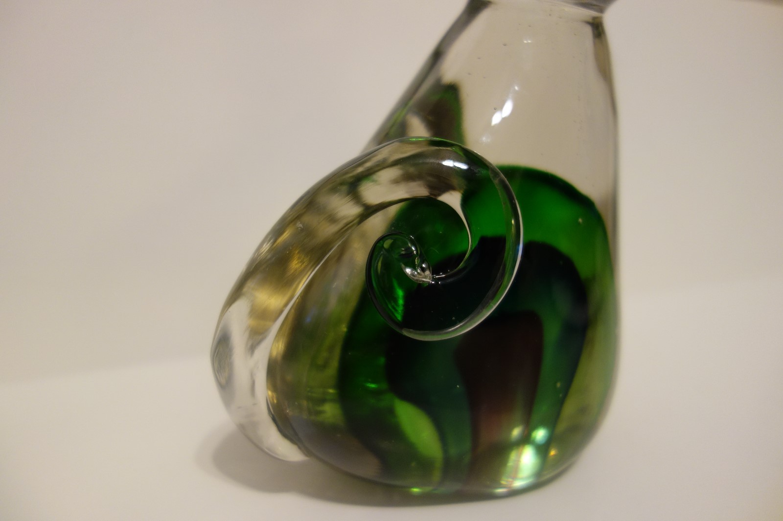 Murano Style Art Glass Handblown Cat Figurine Clear with Green
