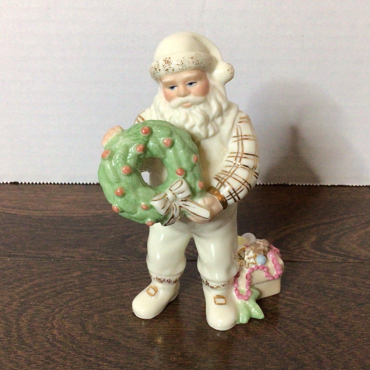 Lenox Holiday Collection Santa with Wreath Christmas Figurine 24K Gold Accent