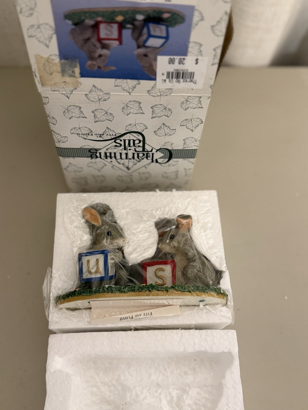 Charming Tails “There’s No US Without U” Fitz & Floyd 89/703 Rabbit Figurine NIB