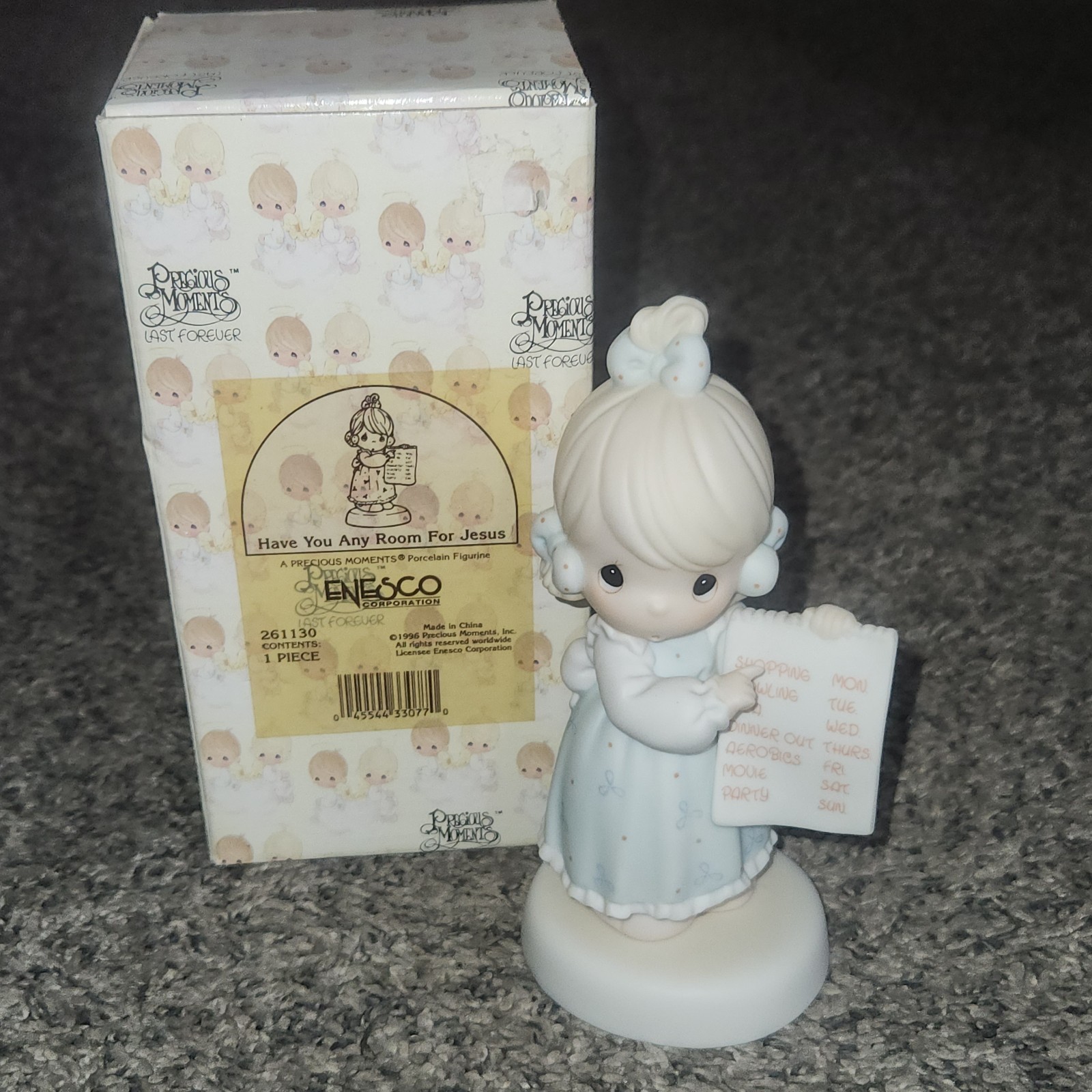 Precious Moments 1996 Have You Any Room for Jesus Porcelain Figurine # 261130