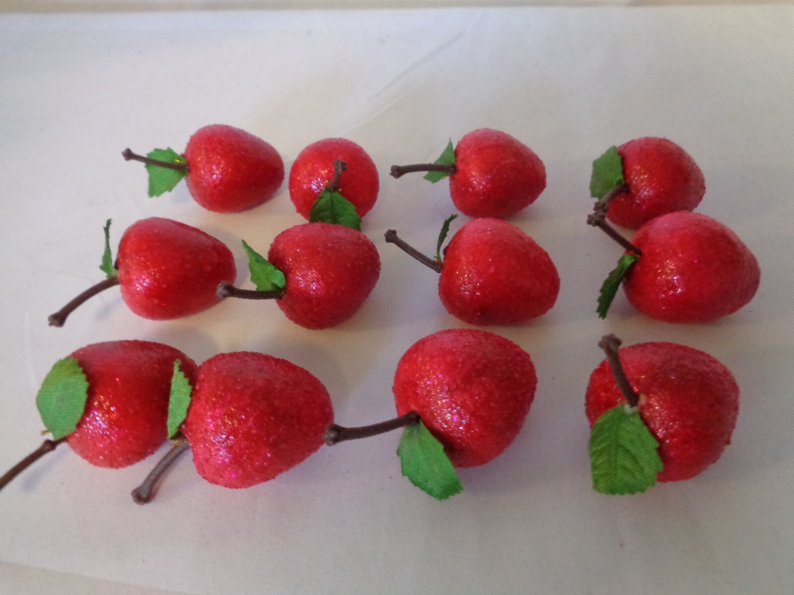 VINTAGE SUGARED SRAWBERRY FRUIT FIGURE BASKET BOWL FILLER DOZEN 12 FOAM