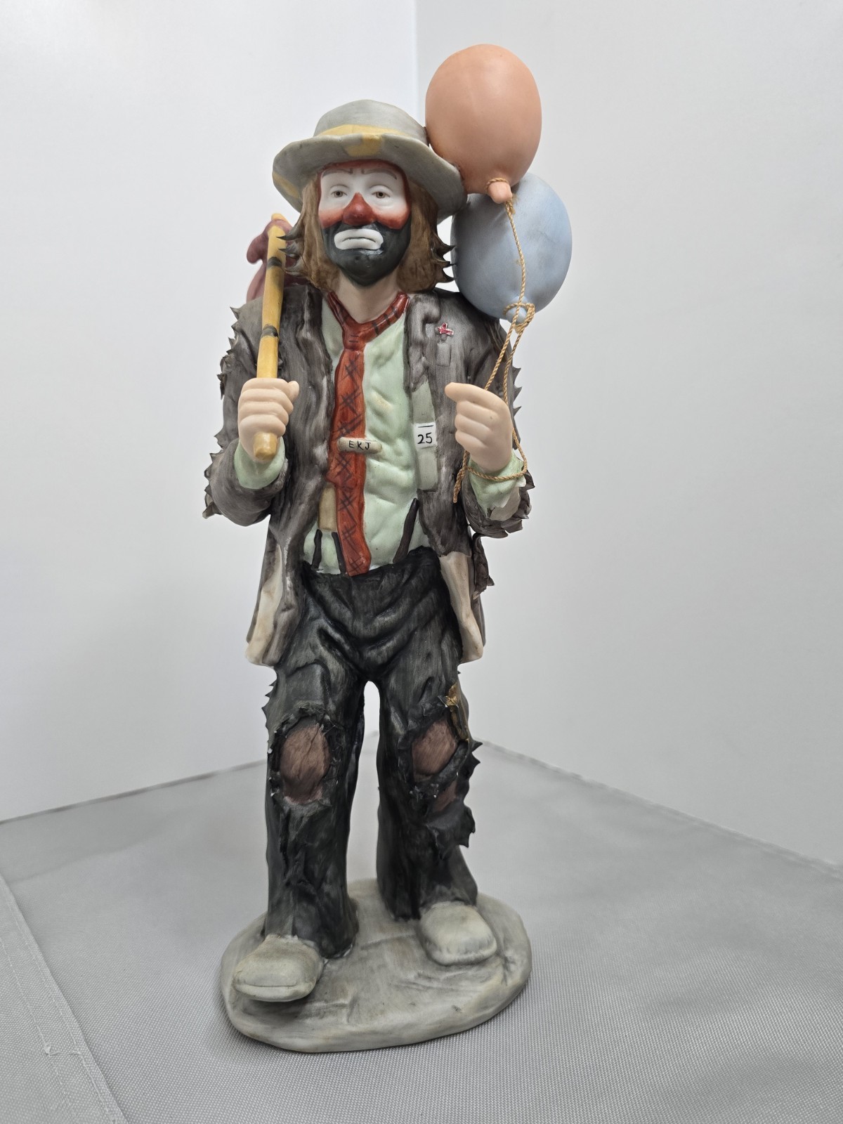 Flambro “Balloons for Sale” porcelain figurine the hobo clown Emmett Kelly Jr..