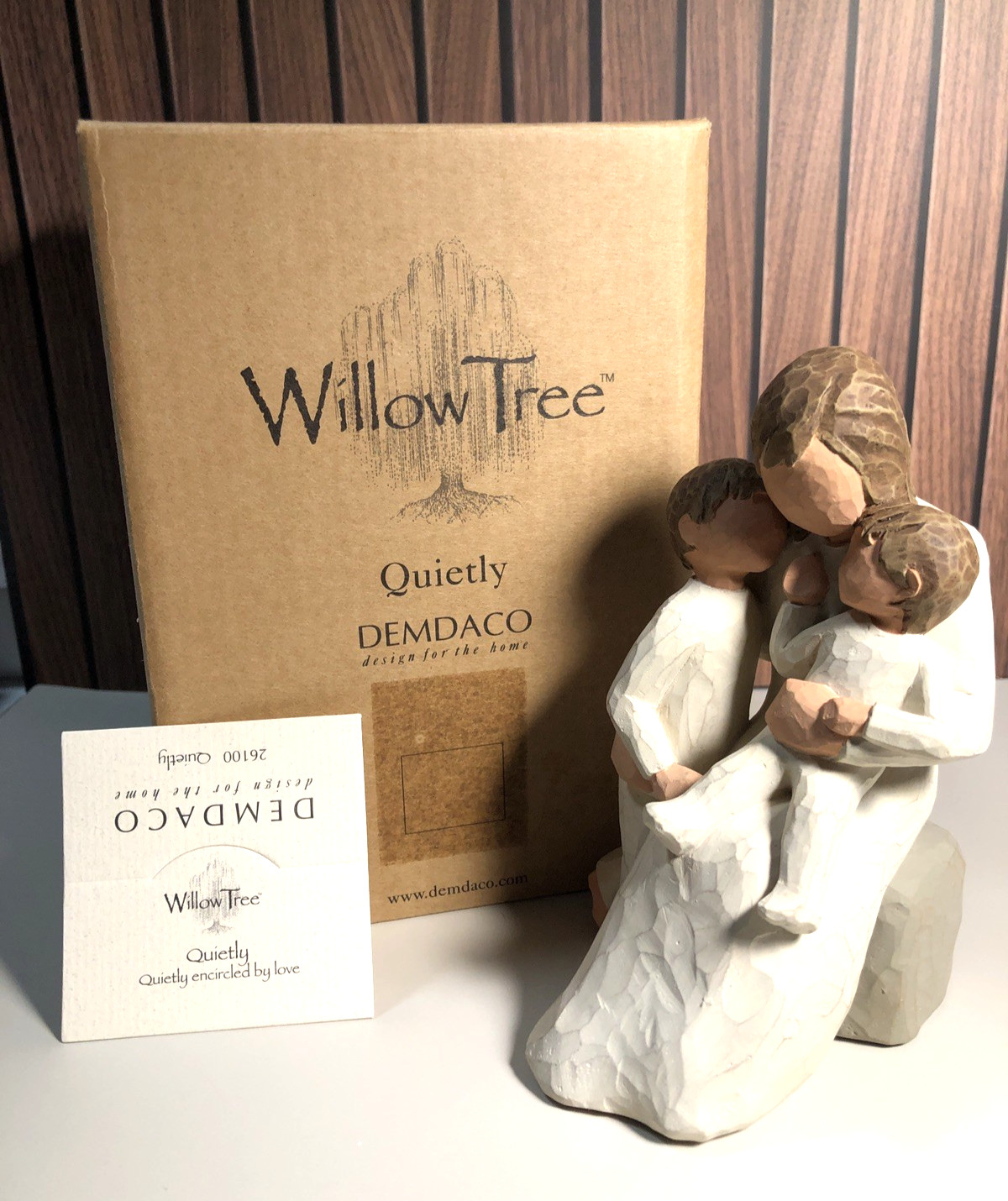 Willow Tree QUIETLY “Encircled by Love” Figurine 5″ Susan Lordi 26100 NEW