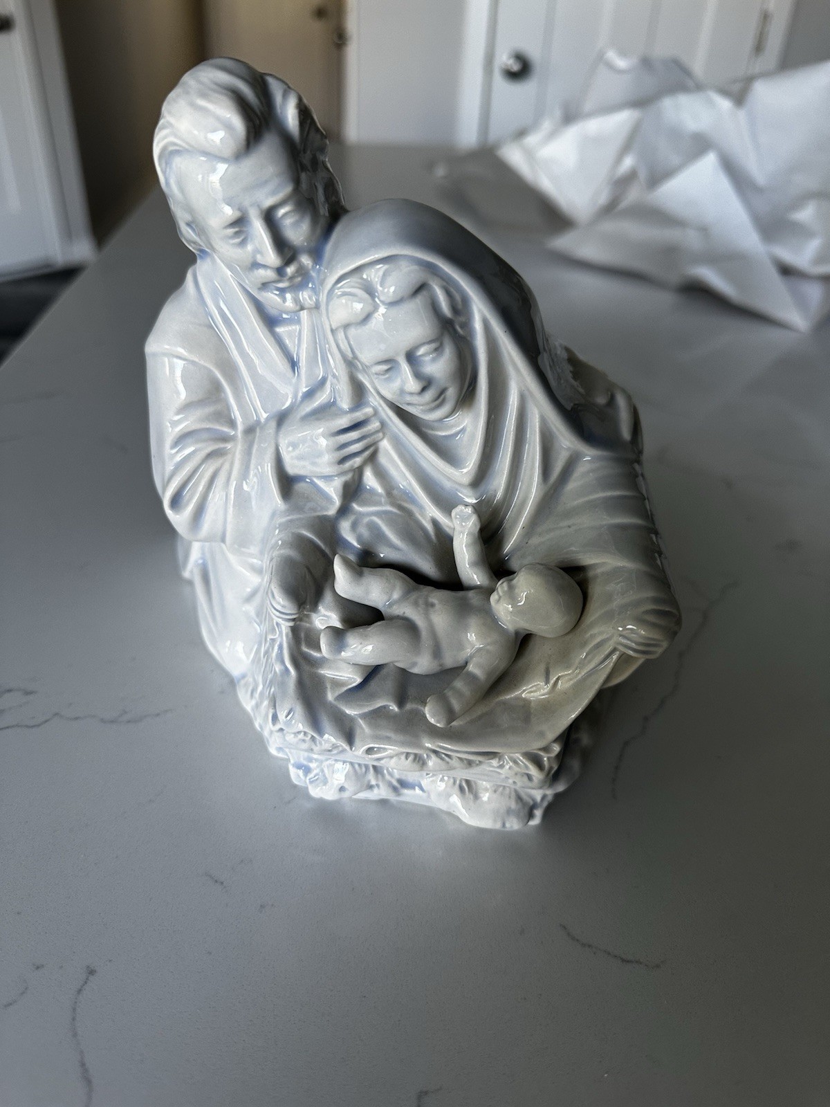 Vintage 1981 Hand-Painted iridescent Ceramic (Joseph,Mary,Jesus)