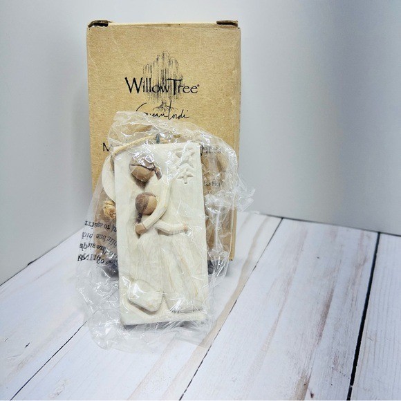 Willow Tree NEW in Box Mother and Daughter Ornament 2001