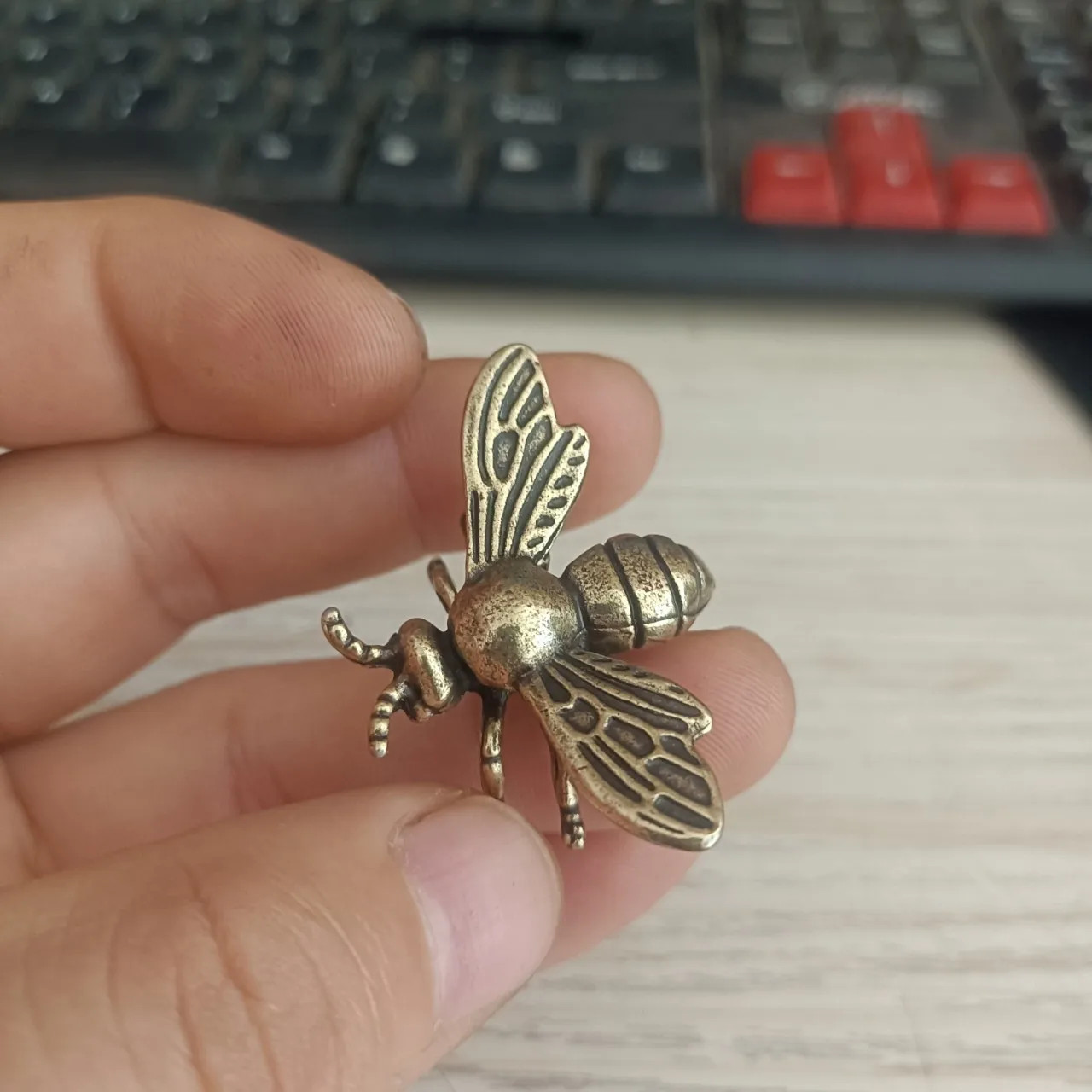 Solid Brass Honeybee Figurine Miniature Tea Pet Beetle Craft Desk Ornament Decor