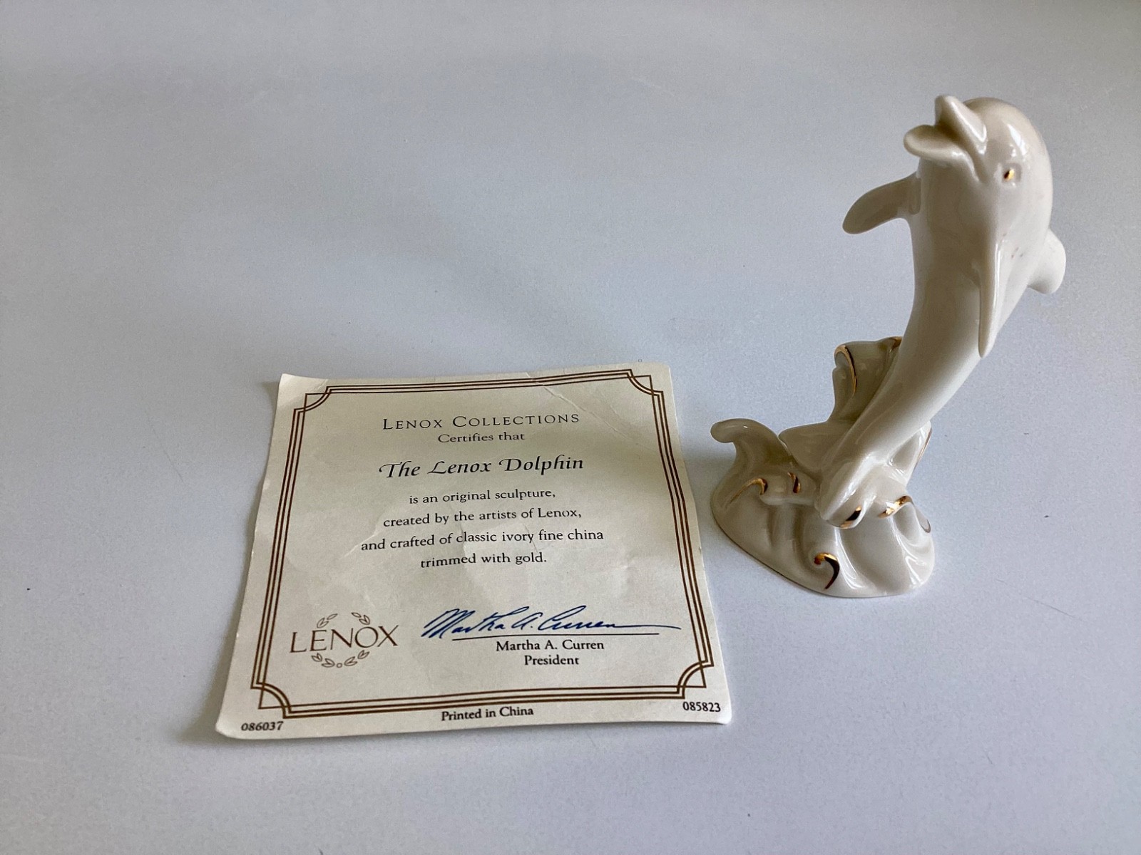 Lenox Jumping Waves Dolphin 4″ Ivory Bone China w/ 24 K Gold Trim Free Shipping