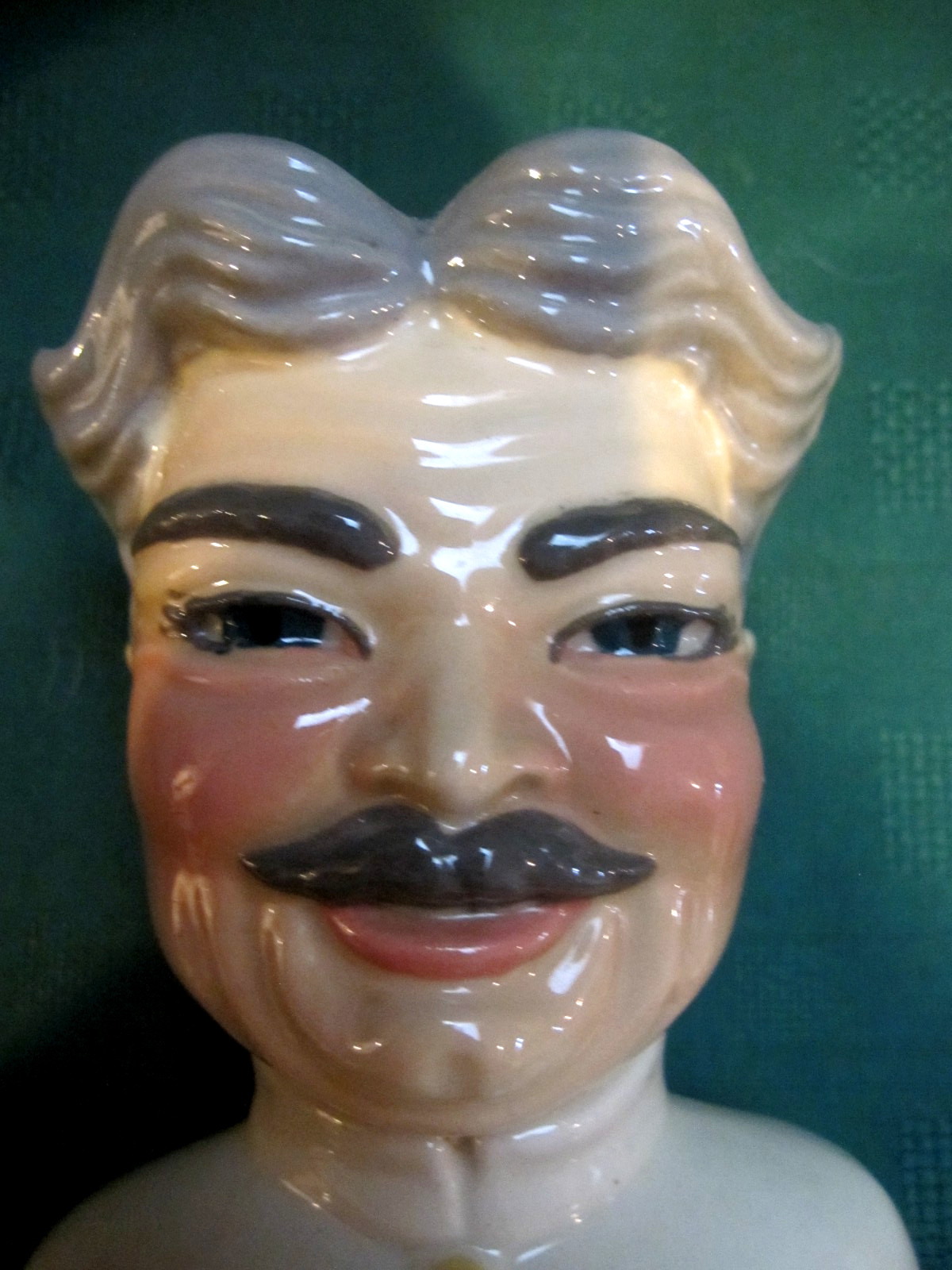 Vtg BANGER HEAD Ceramic Arts Studio Barber Shop Head Razor Blade Bank 4 3/4″