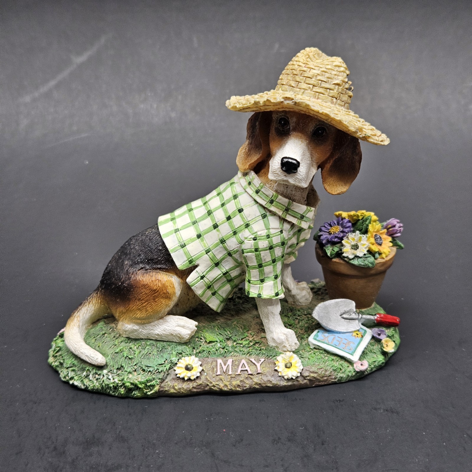 Danbury Mint Beagle Dog MAY Month Perpetual Calendar Figurine Collectible Figure
